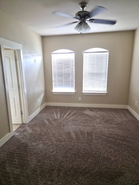 213 Lily Lane Lewisville TX 75057