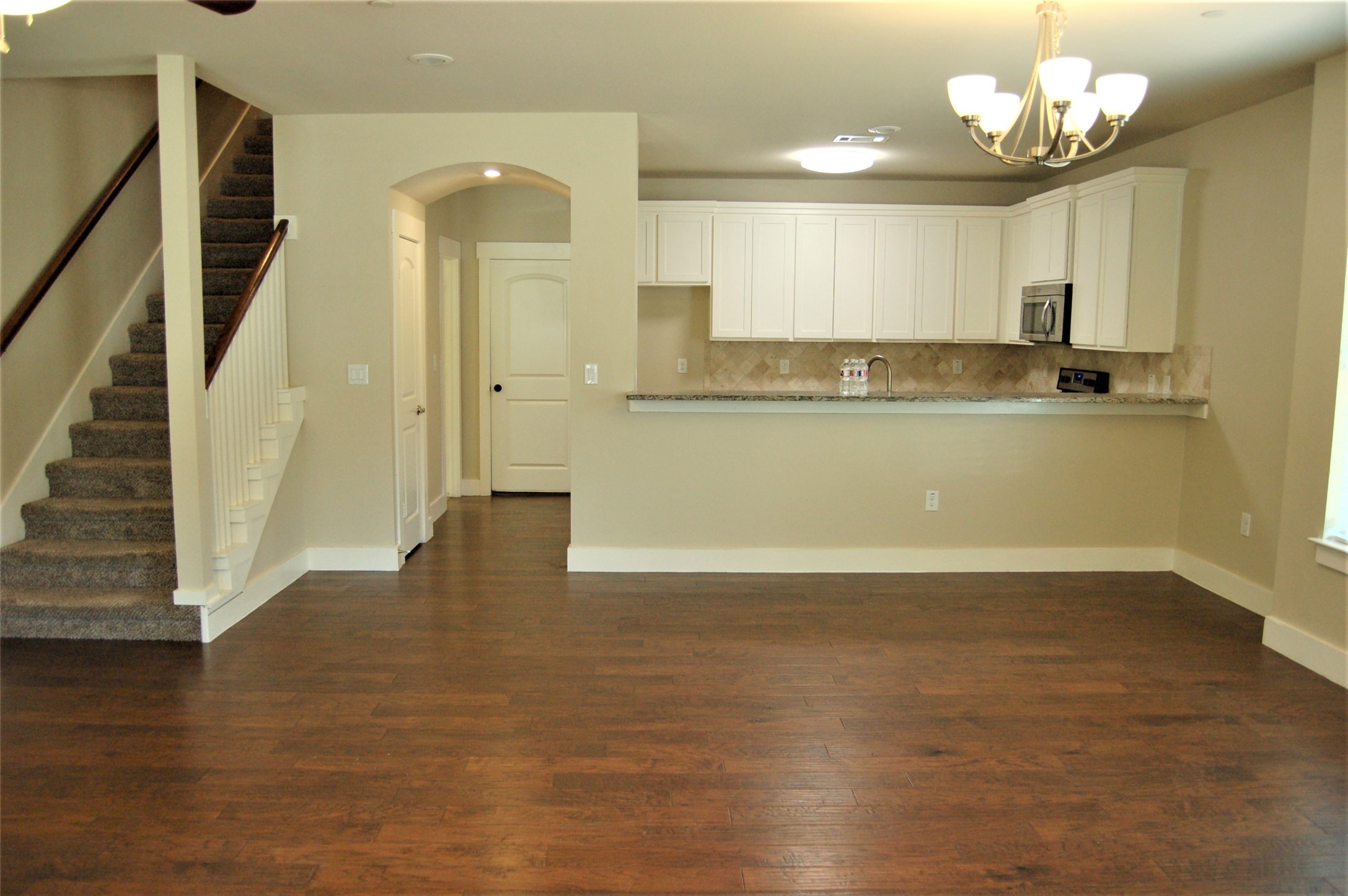 213 Lily Lane Lewisville TX 75057