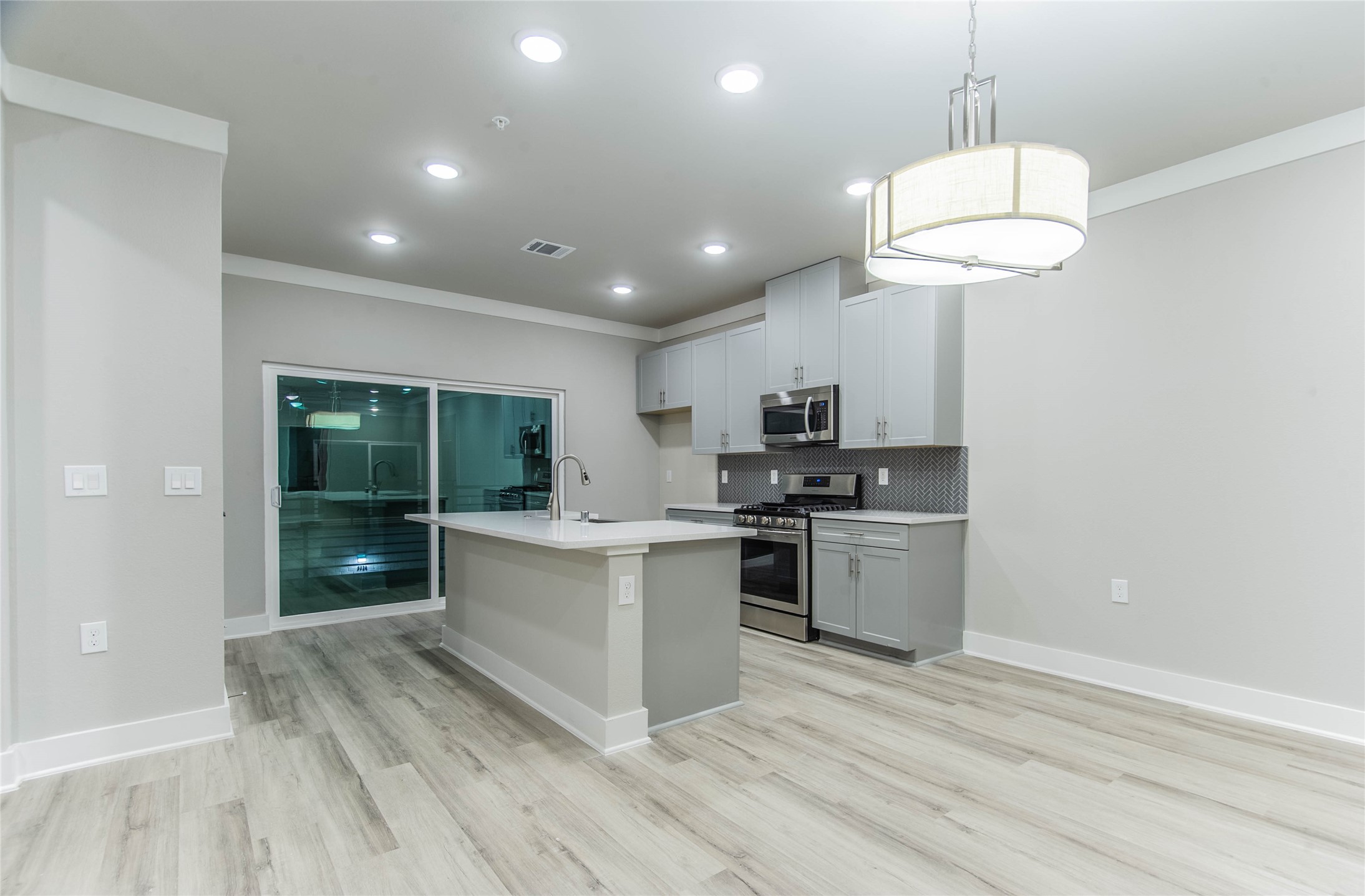 3325 Norris Street Plano TX 75074