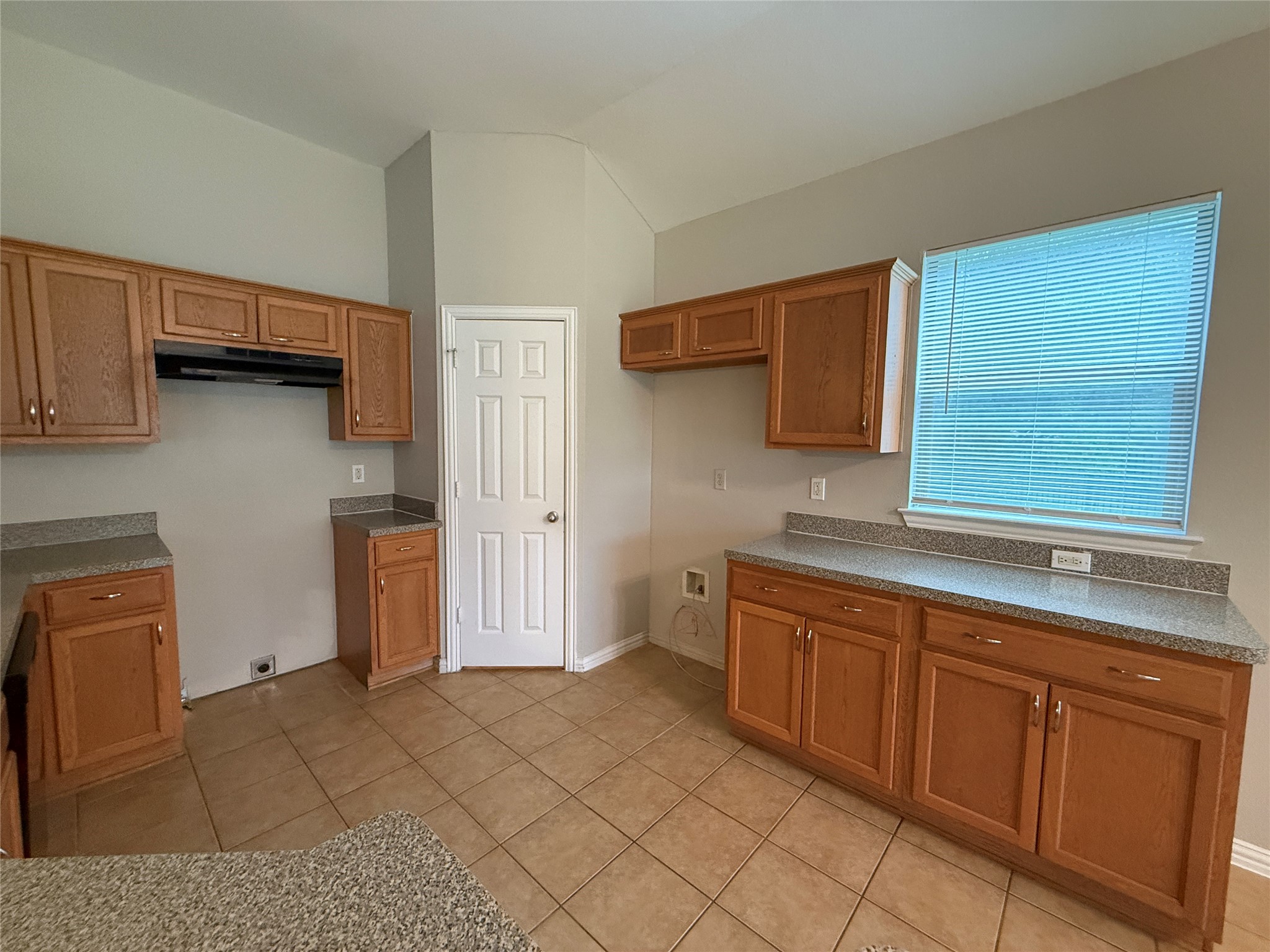 102 Paloma Circle Terrell TX 75160