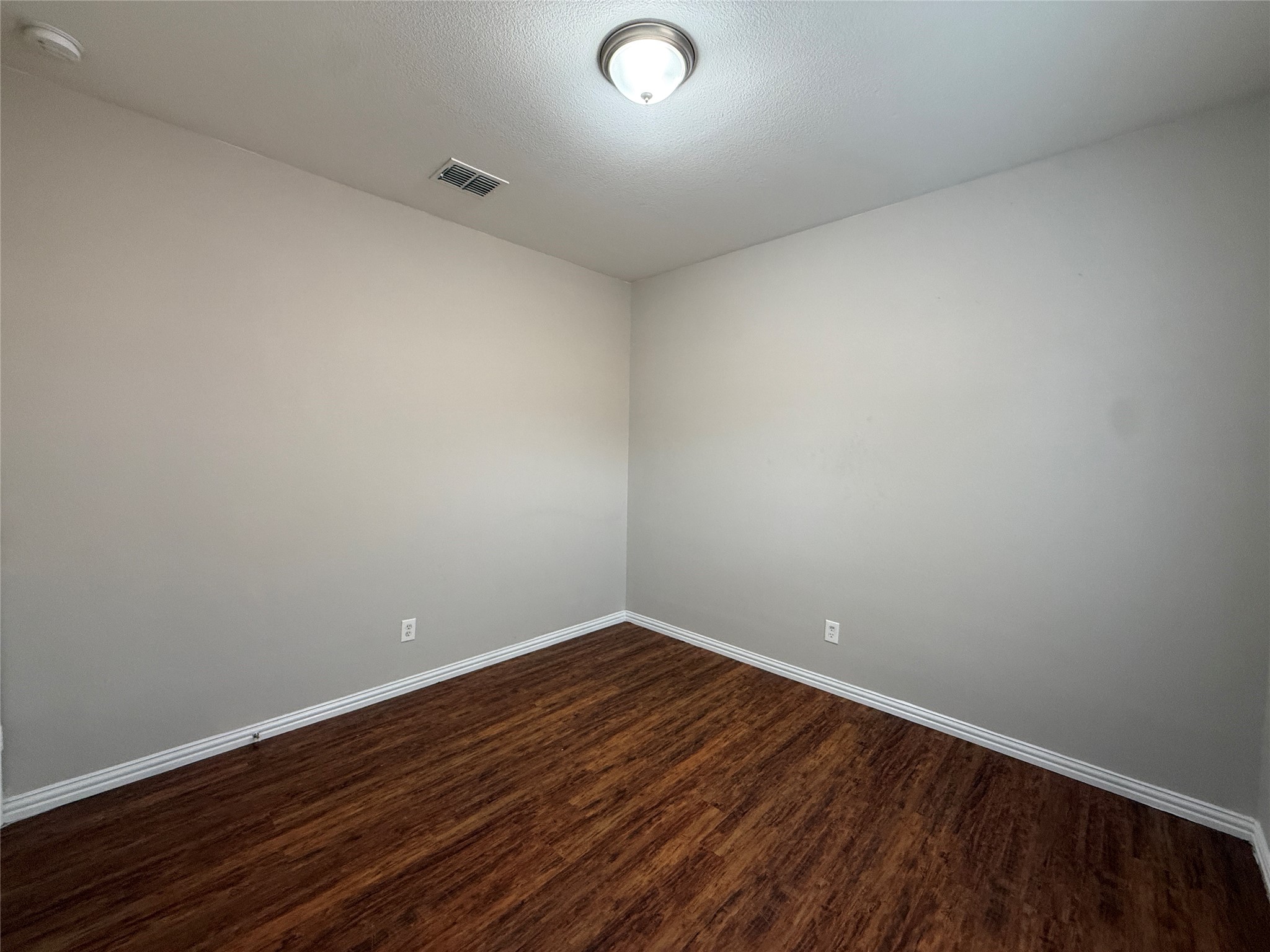 102 Paloma Circle Terrell TX 75160