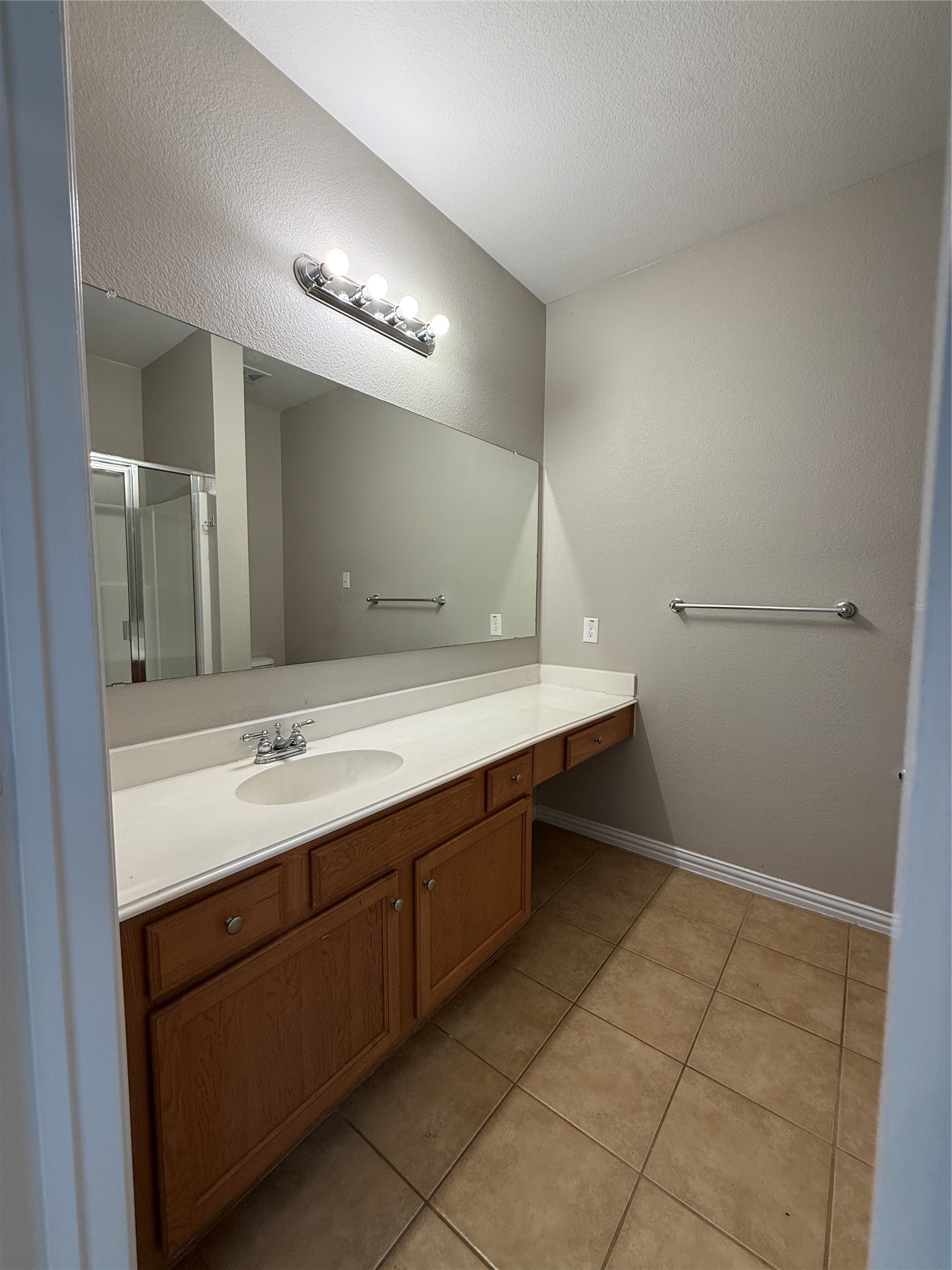 102 Paloma Circle Terrell TX 75160
