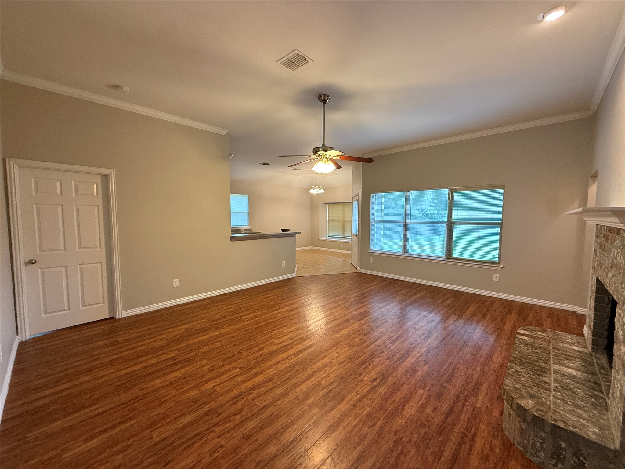 102 Paloma Circle Terrell TX 75160
