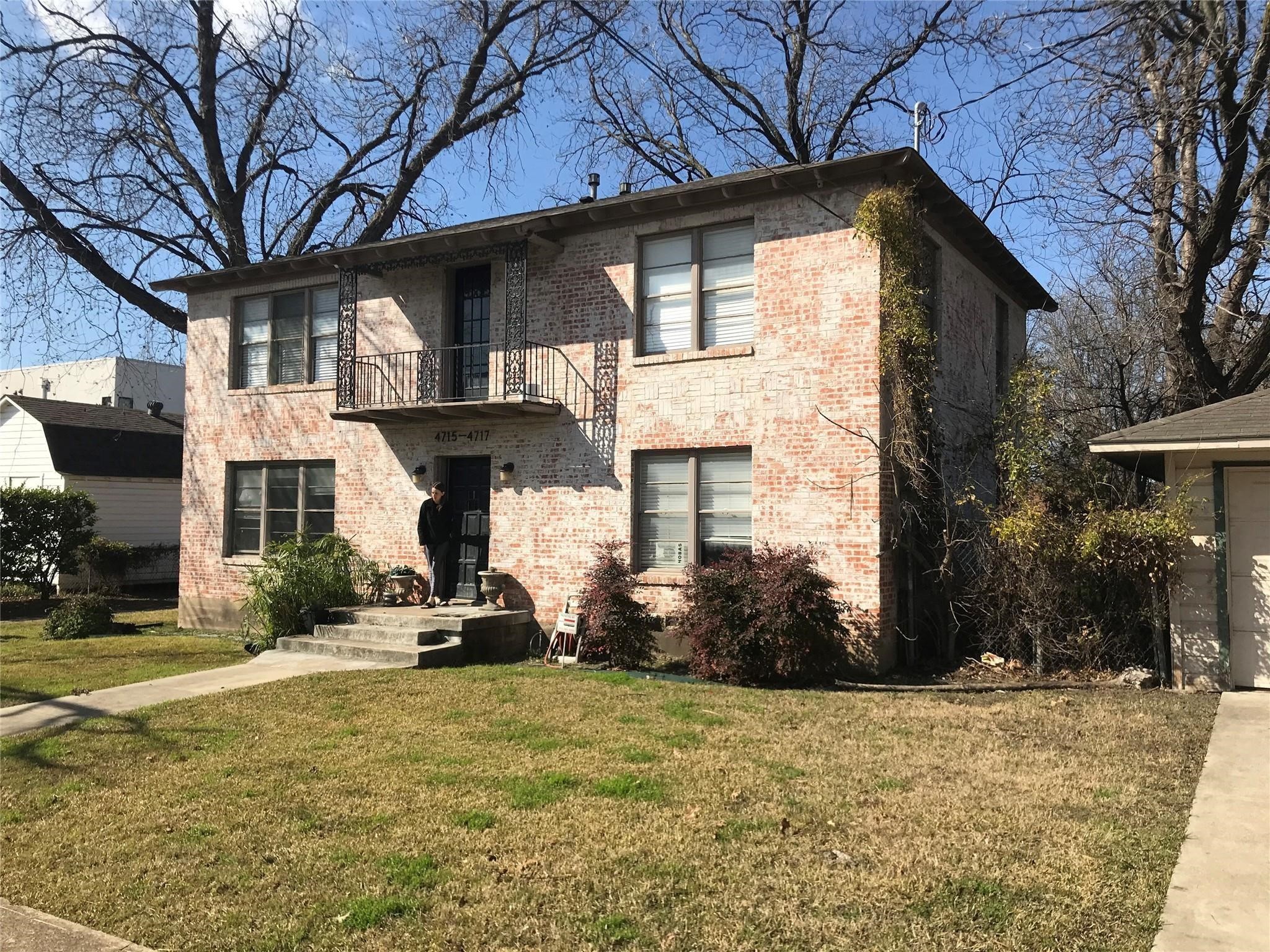 4717 Deere Street Dallas TX 75204