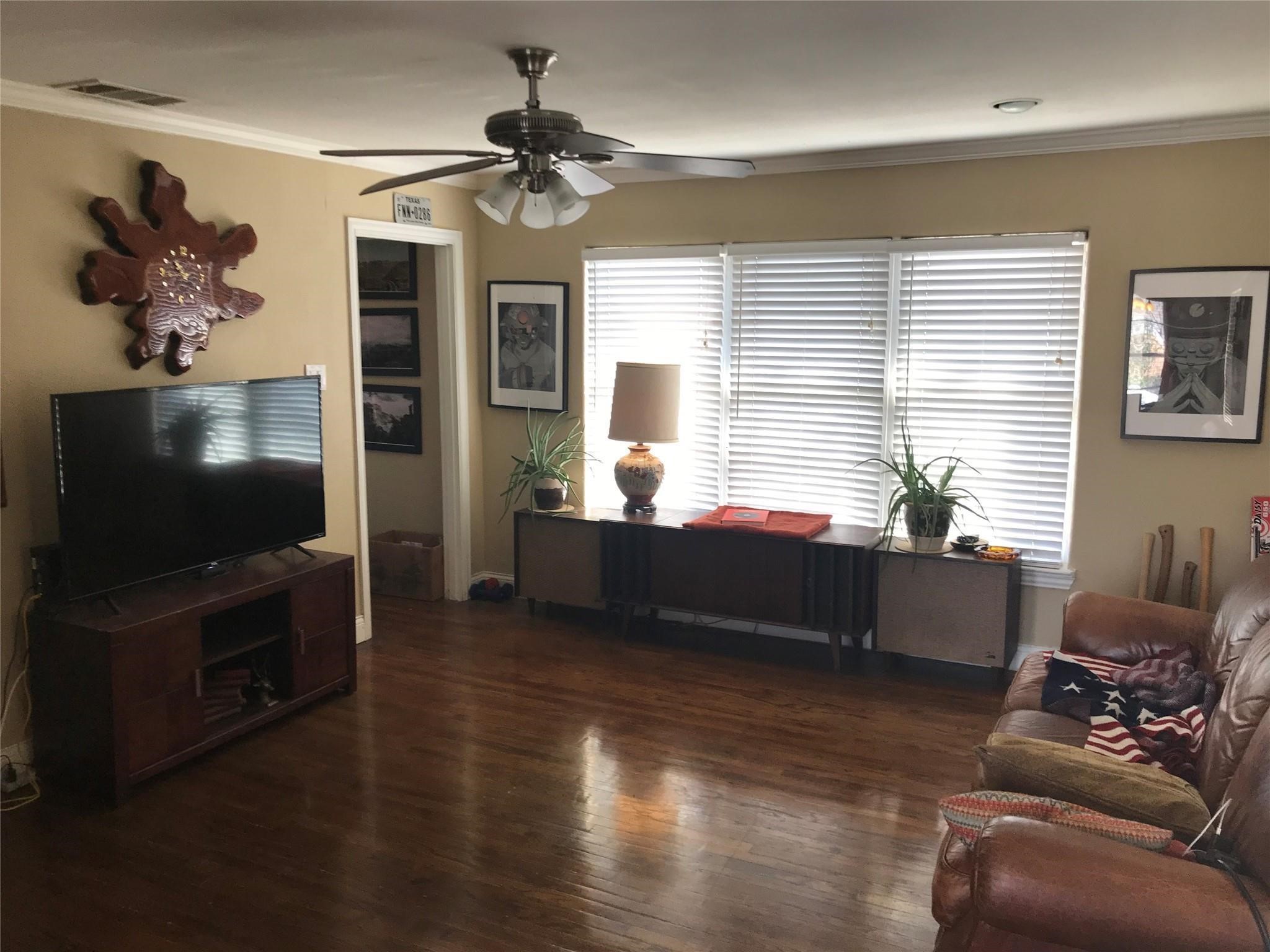 4717 Deere Street Dallas TX 75204