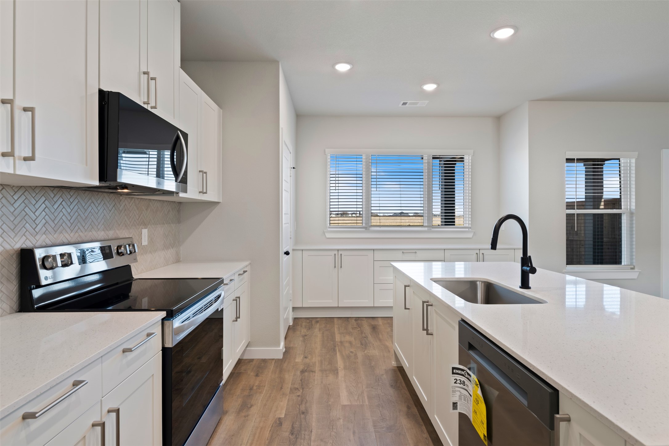 4016 Lecroy Court Midlothian TX 76065