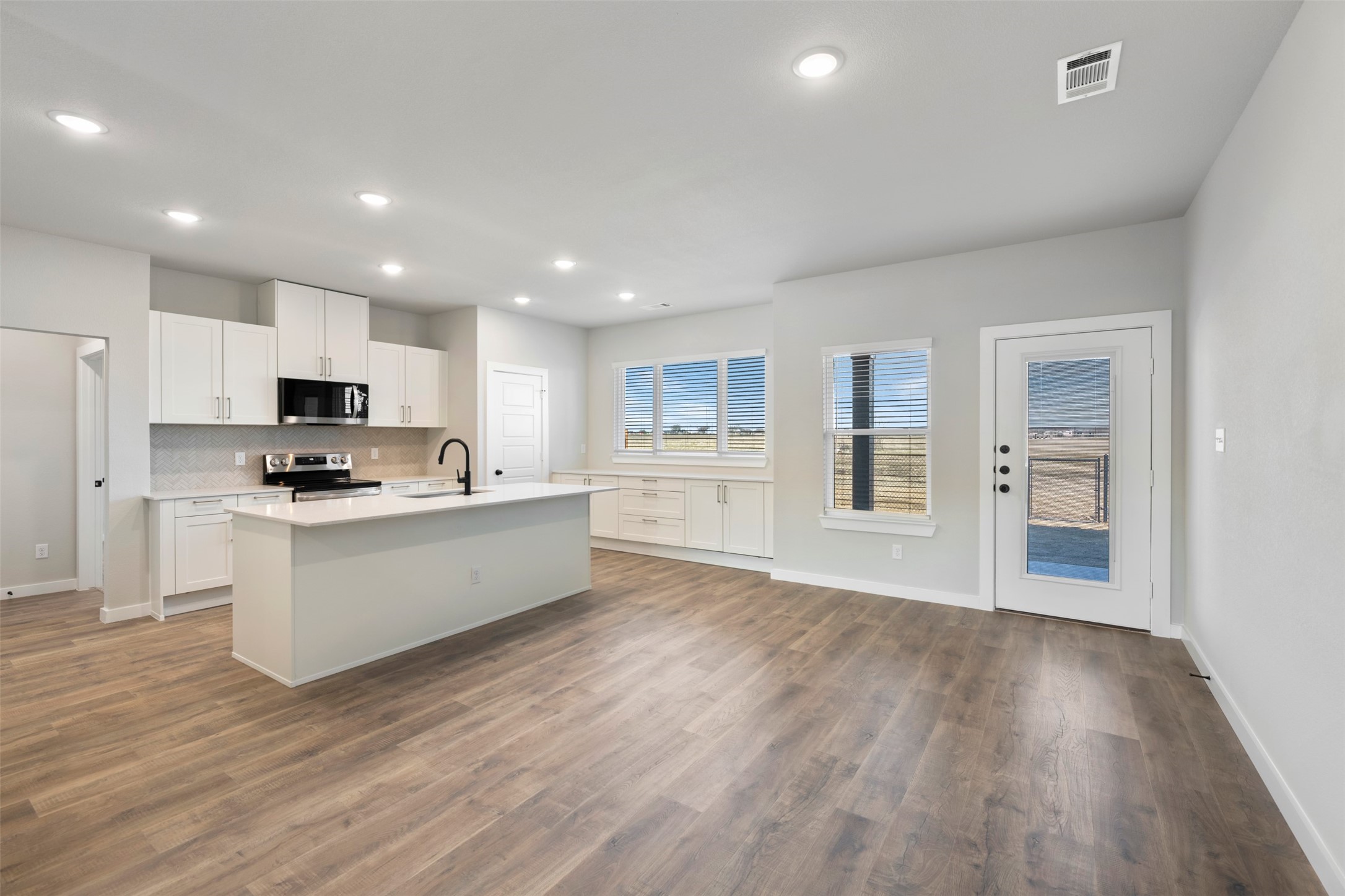 4016 Lecroy Court Midlothian TX 76065