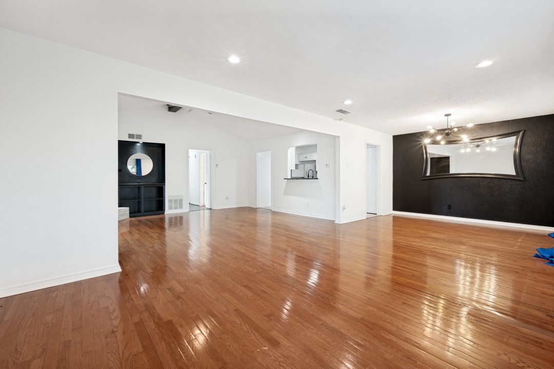 3636 Hopetown Drive Dallas TX 75229