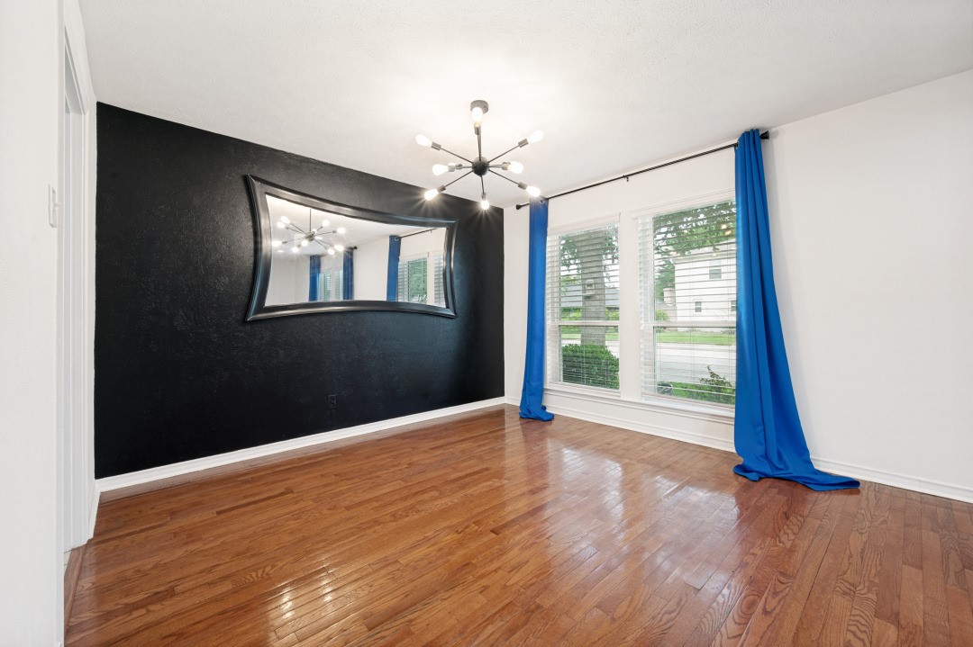 3636 Hopetown Drive Dallas TX 75229