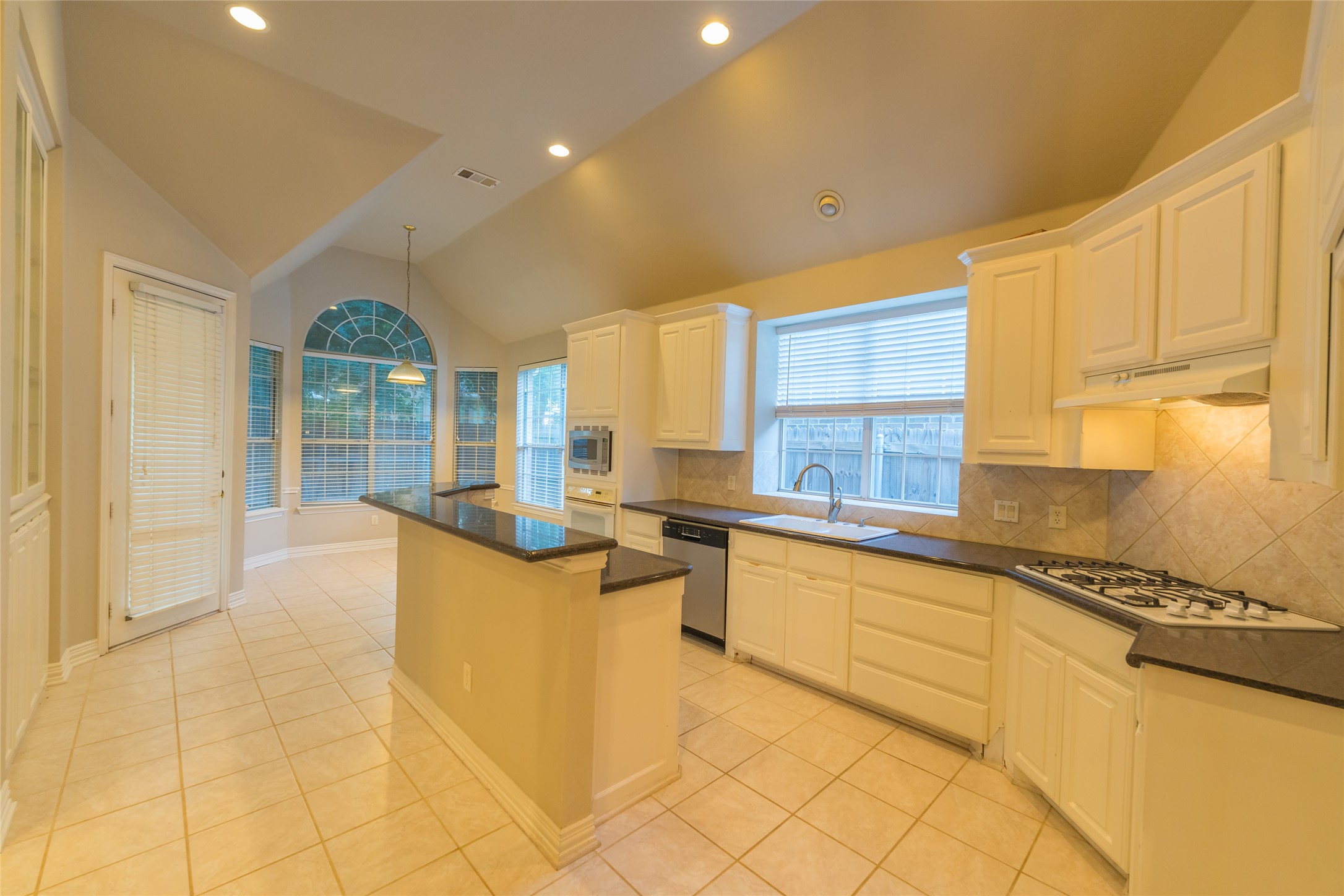 516 Arcadia Drive Keller TX 76248