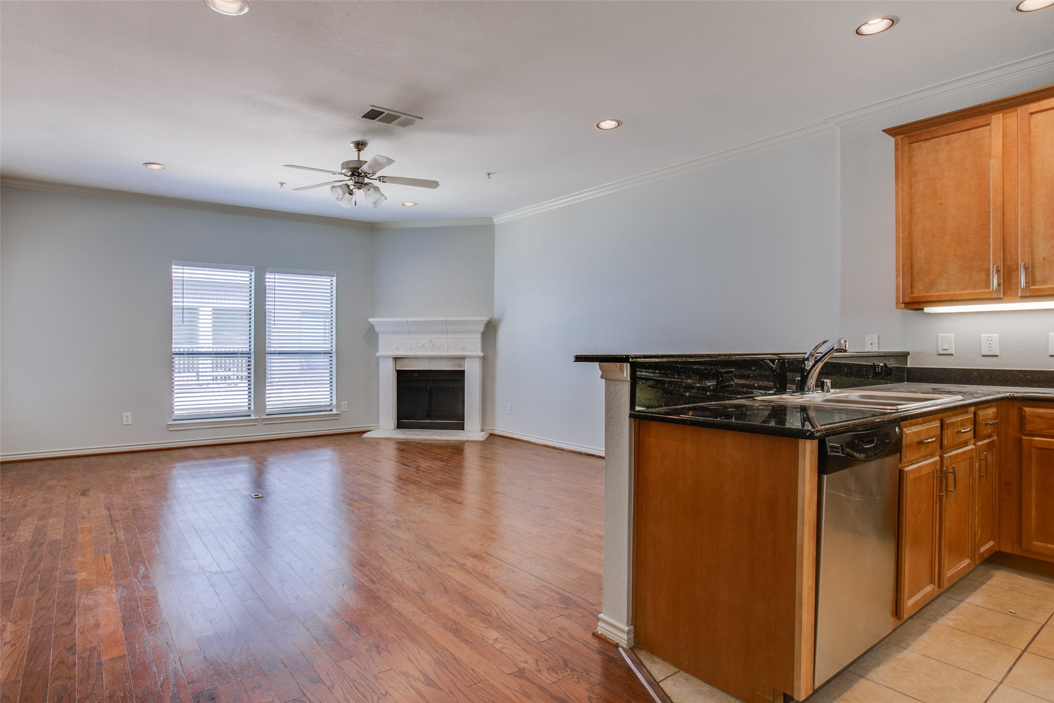 2415 Stutz Drive Dallas TX 75235