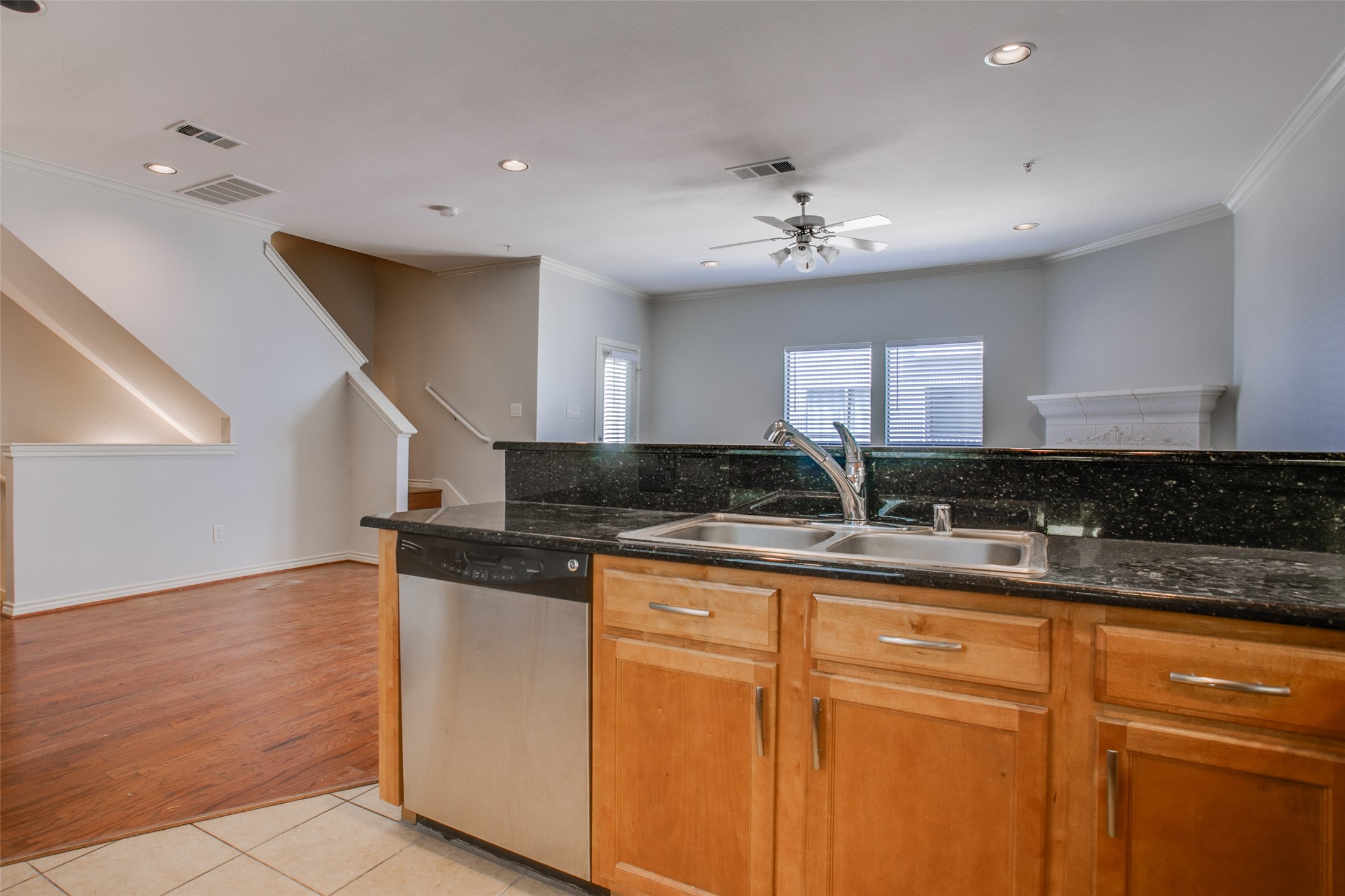 2415 Stutz Drive Dallas TX 75235