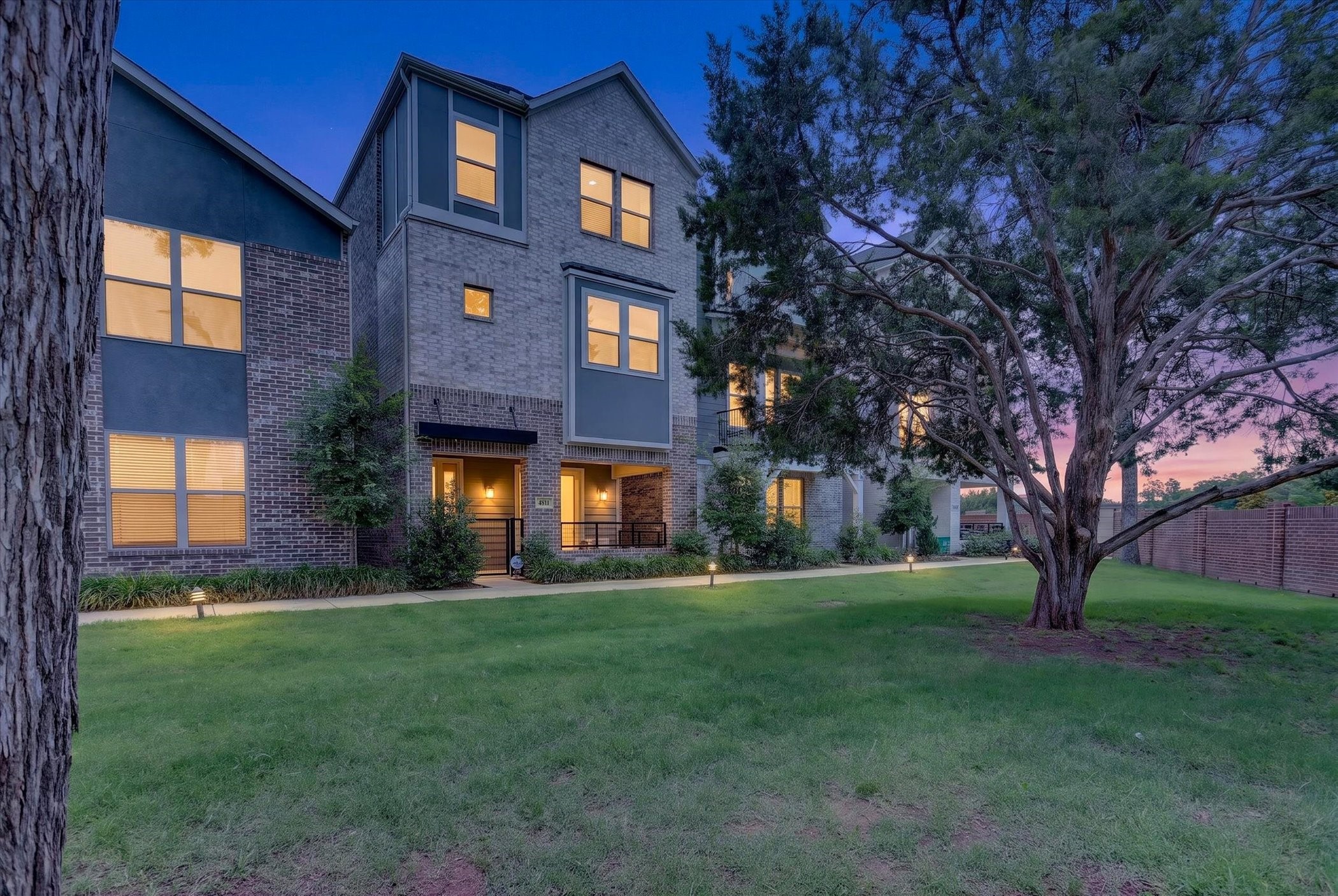4811 Aldenbury Street Dallas TX 75228