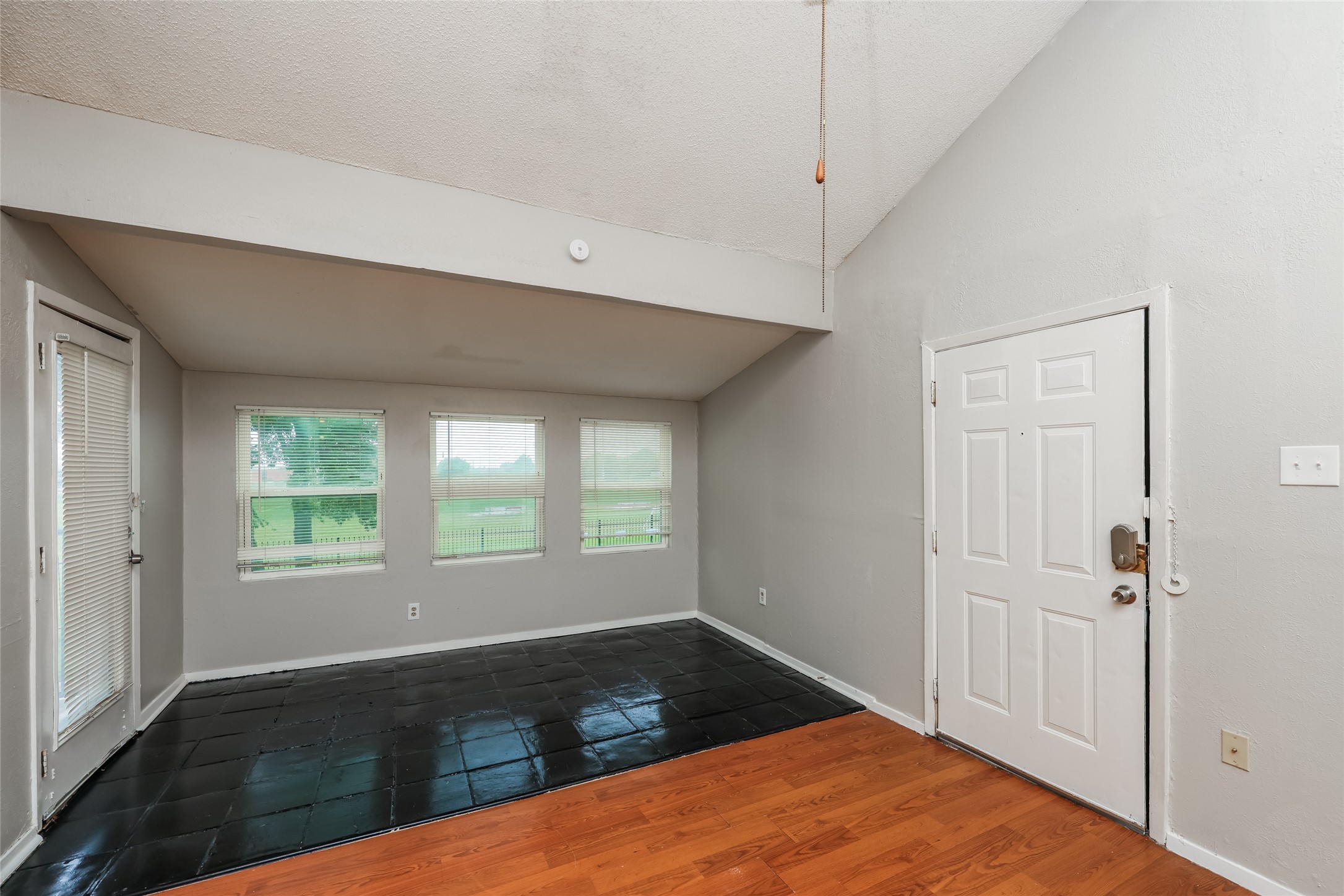 9696 Walnut Street Dallas TX 75243