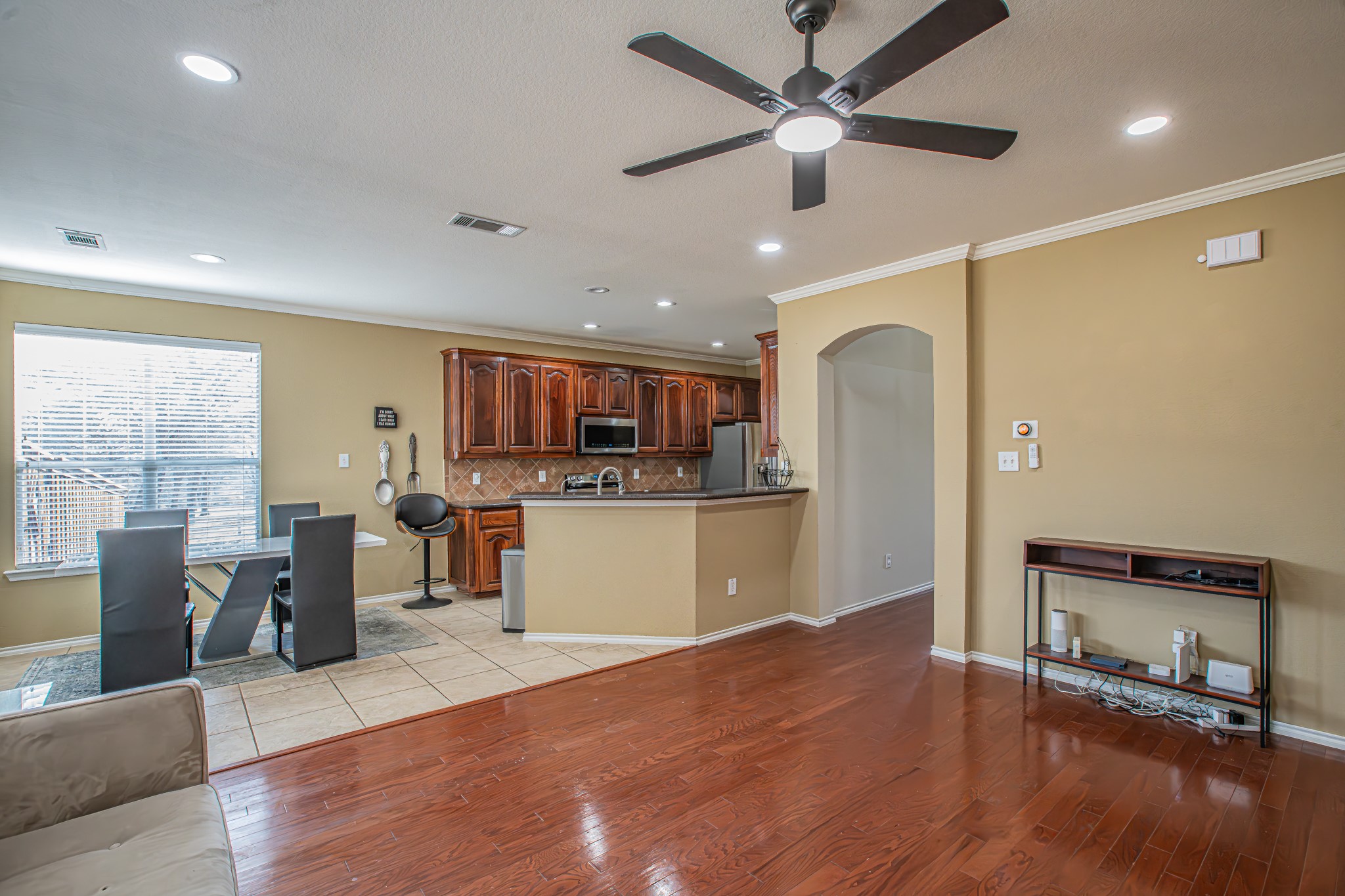 1664 Park Grove Drive Irving TX 75060