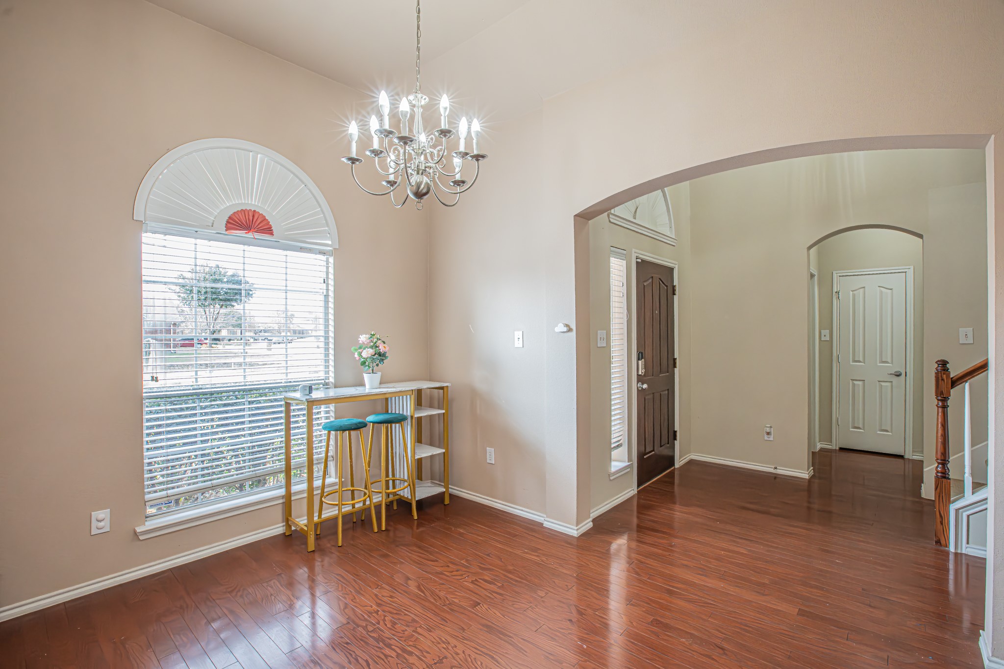 1664 Park Grove Drive Irving TX 75060