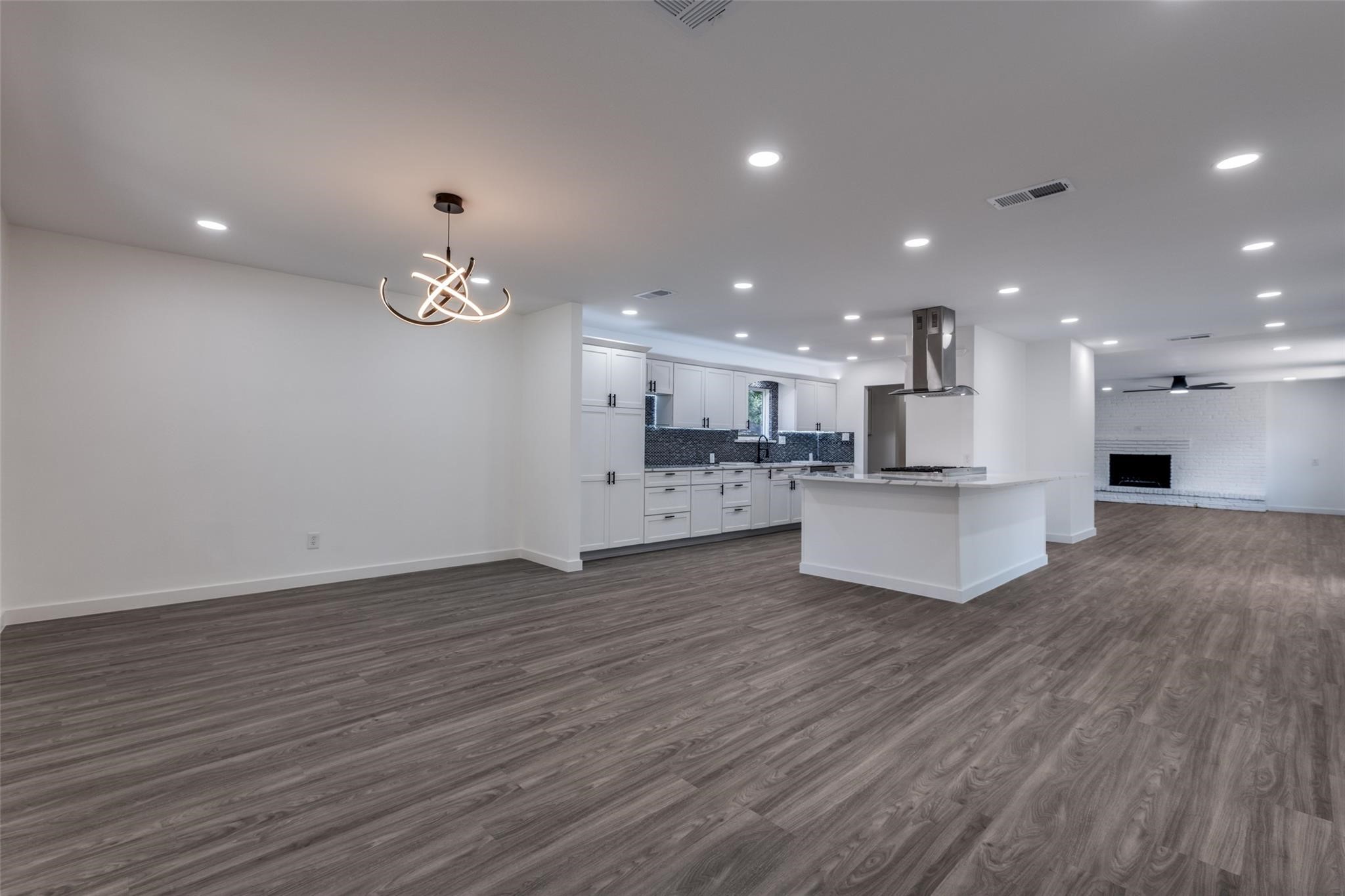 11341 Gatewood Place Dallas TX 75218