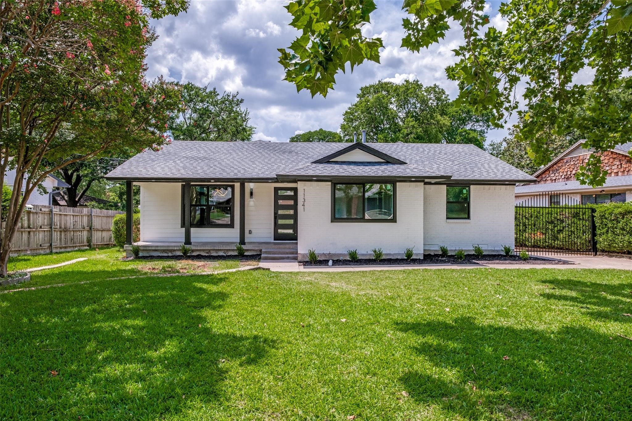 11341 Gatewood Place Dallas TX 75218