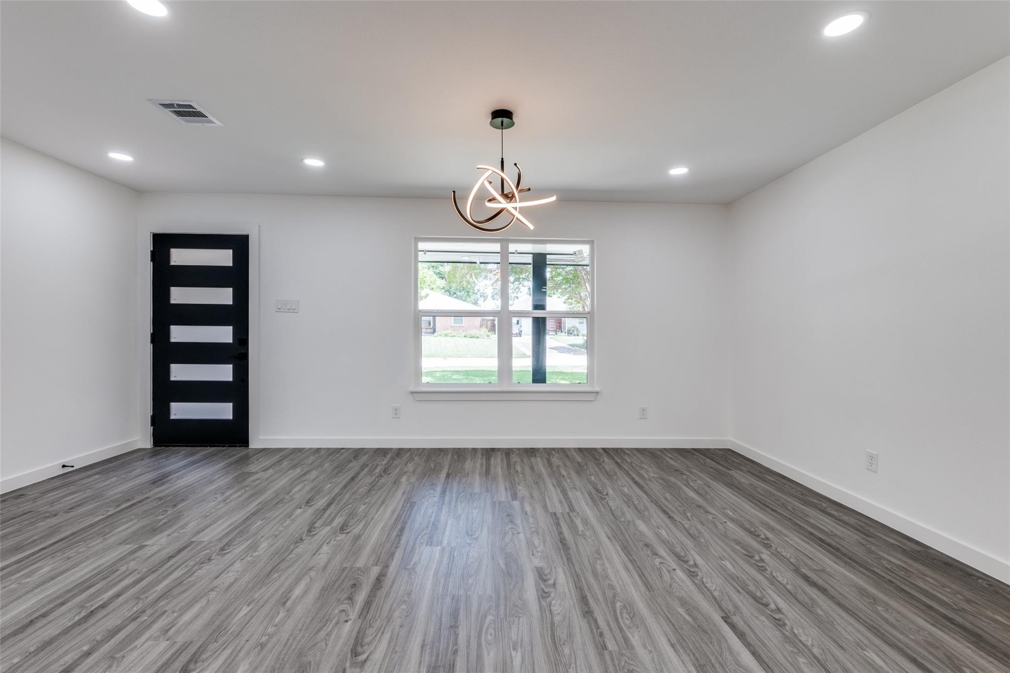 11341 Gatewood Place Dallas TX 75218