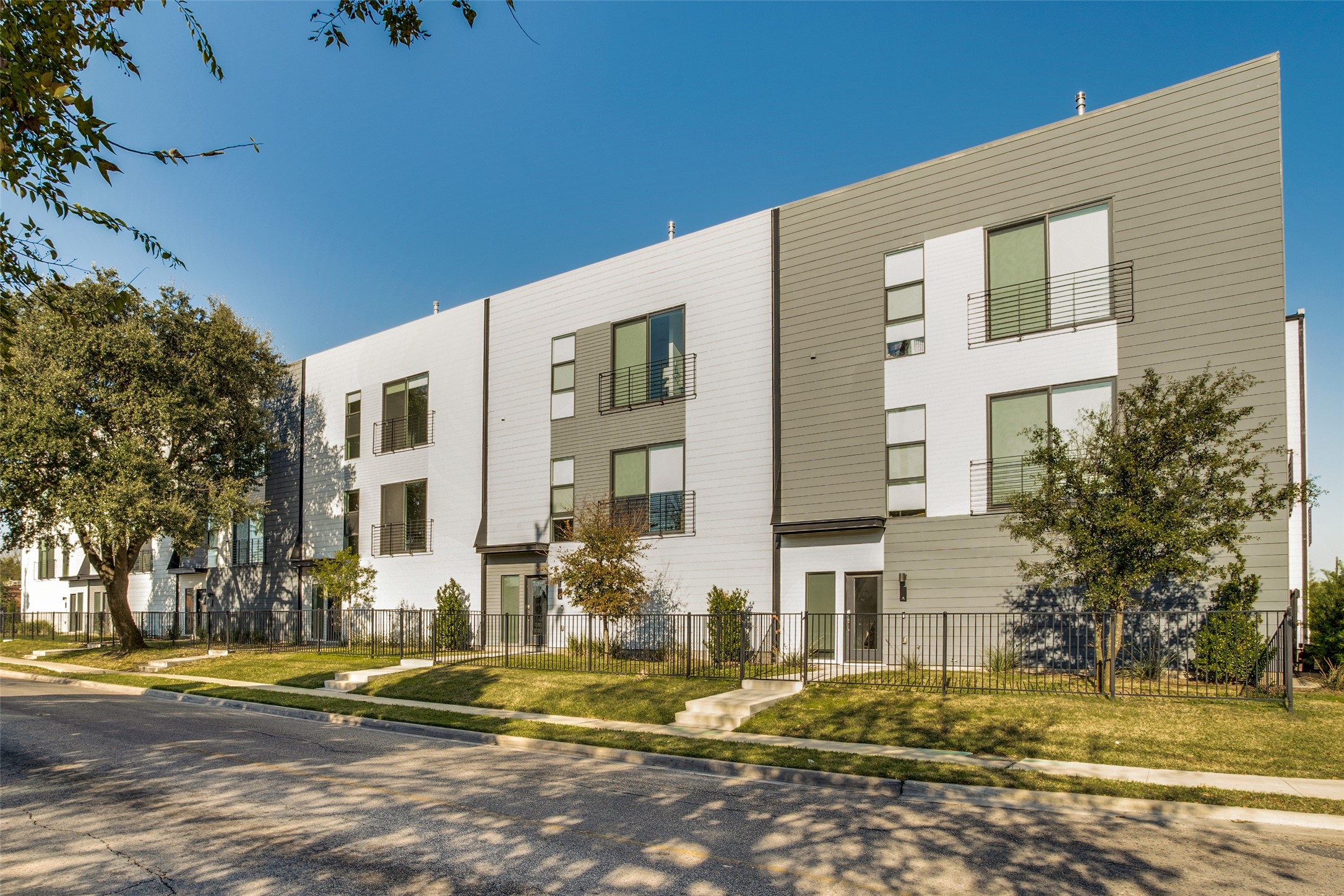 4901 Live Oak Street Dallas TX 75206