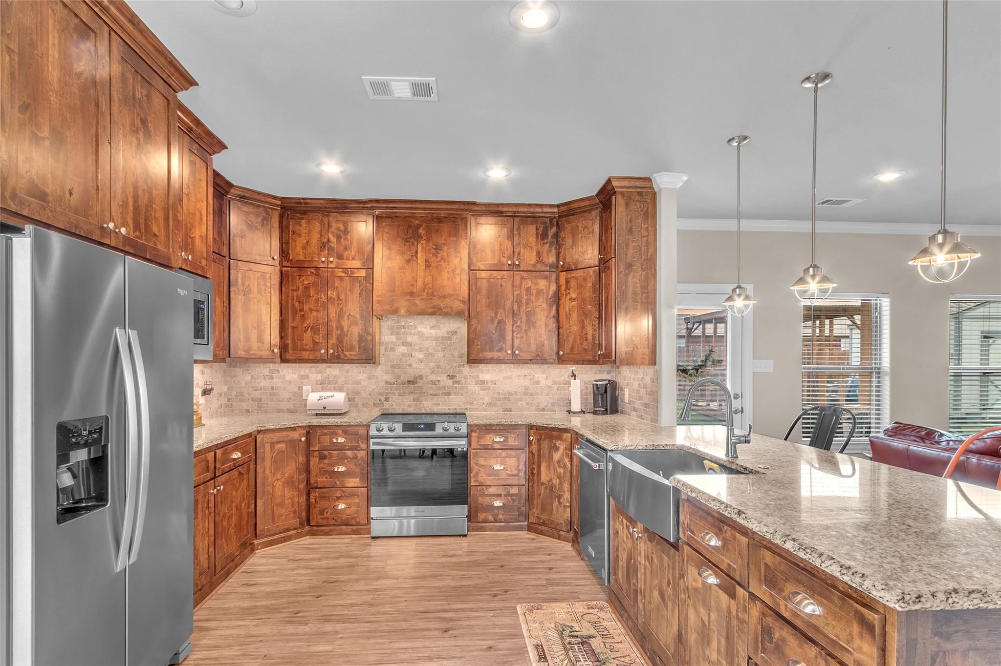 129 Oak Springs Loop Mabank TX 75147