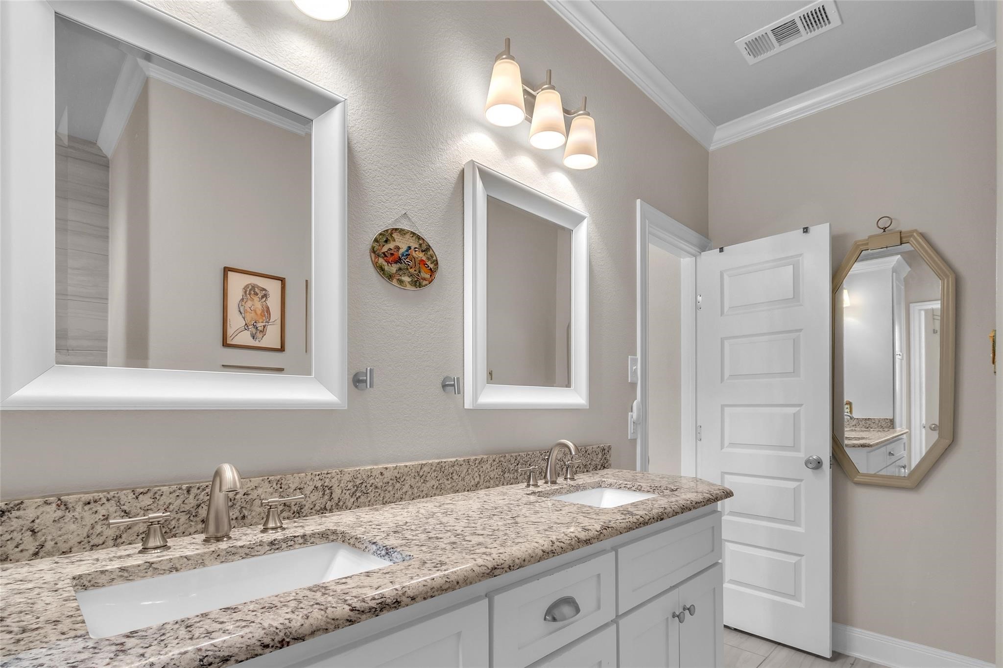 129 Oak Springs Loop Mabank TX 75147