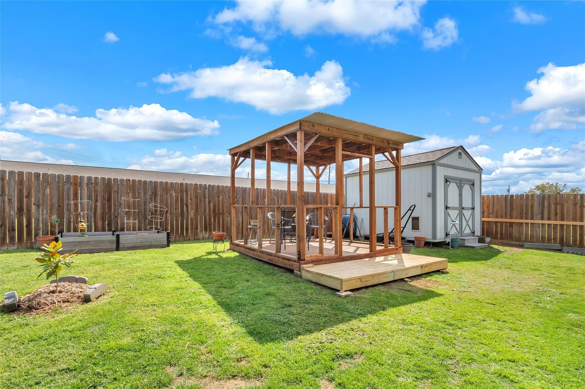 129 Oak Springs Loop Mabank TX 75147