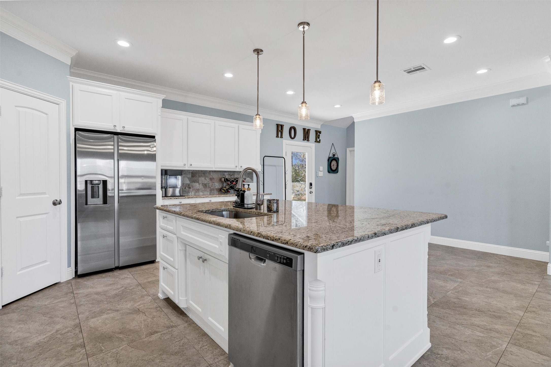 721 Rock Harbor Court Granbury TX 76048