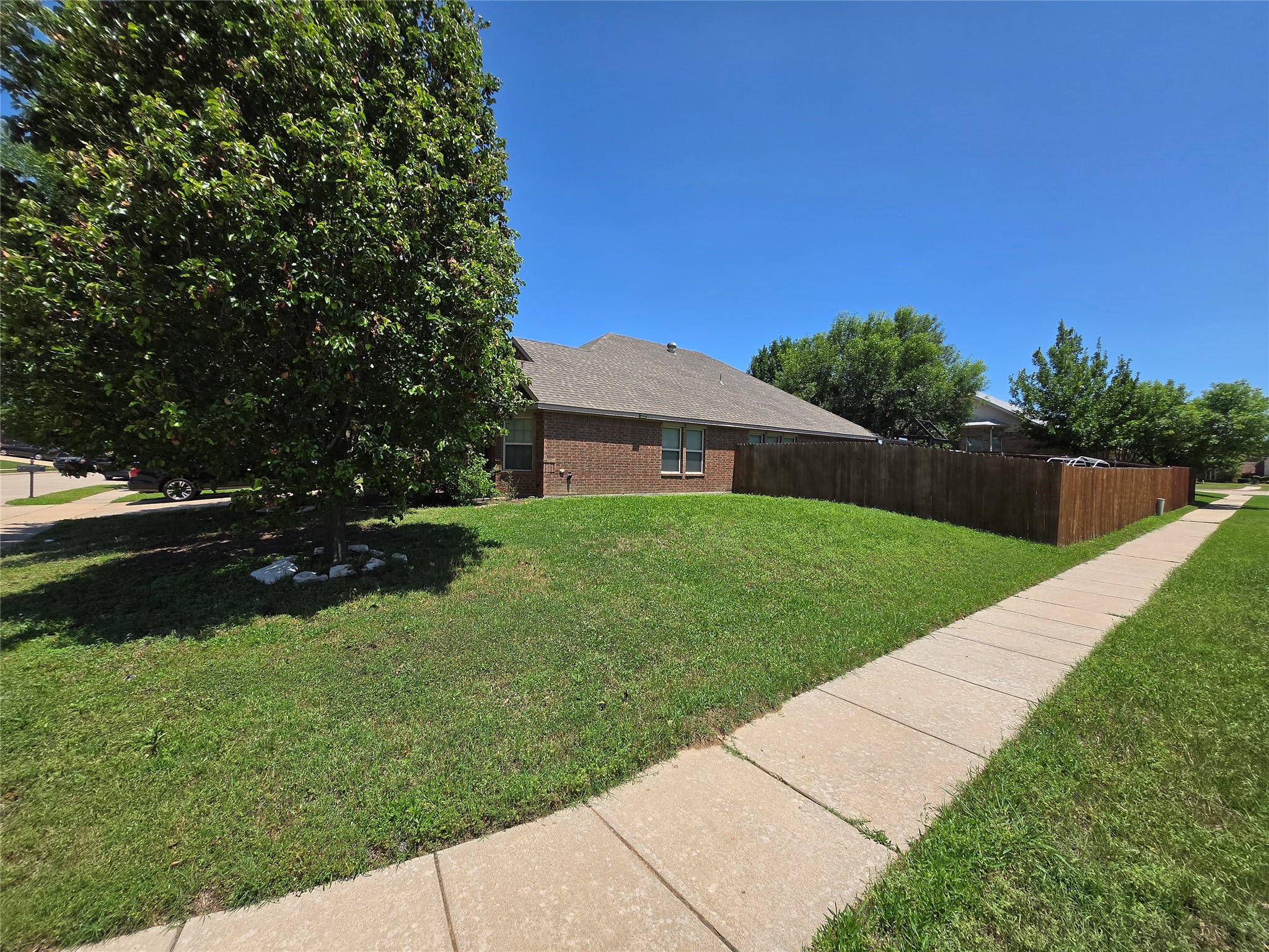 6023 Heather Drive Grand Prairie TX 75052