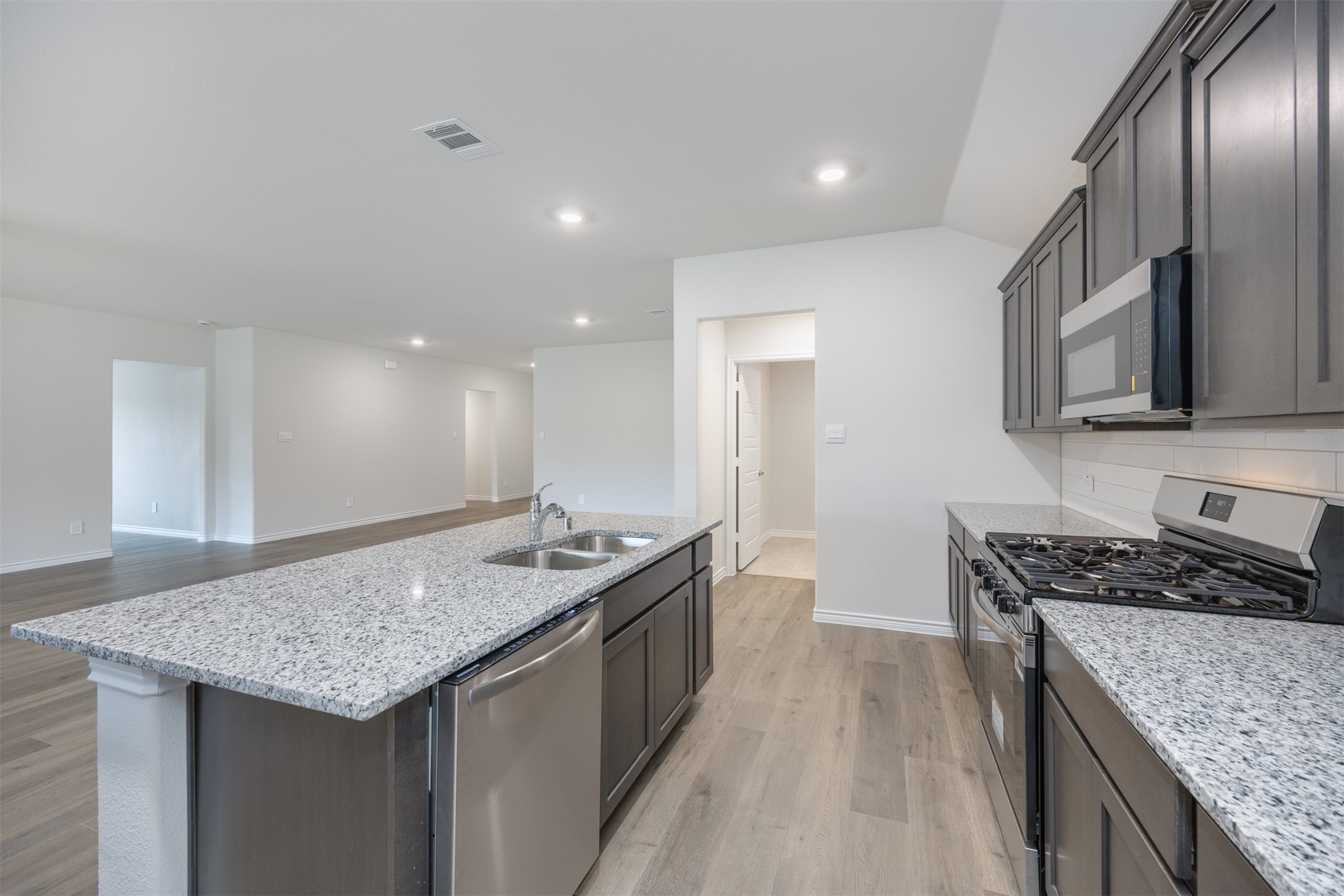 319 Colony Way Fate TX 75189