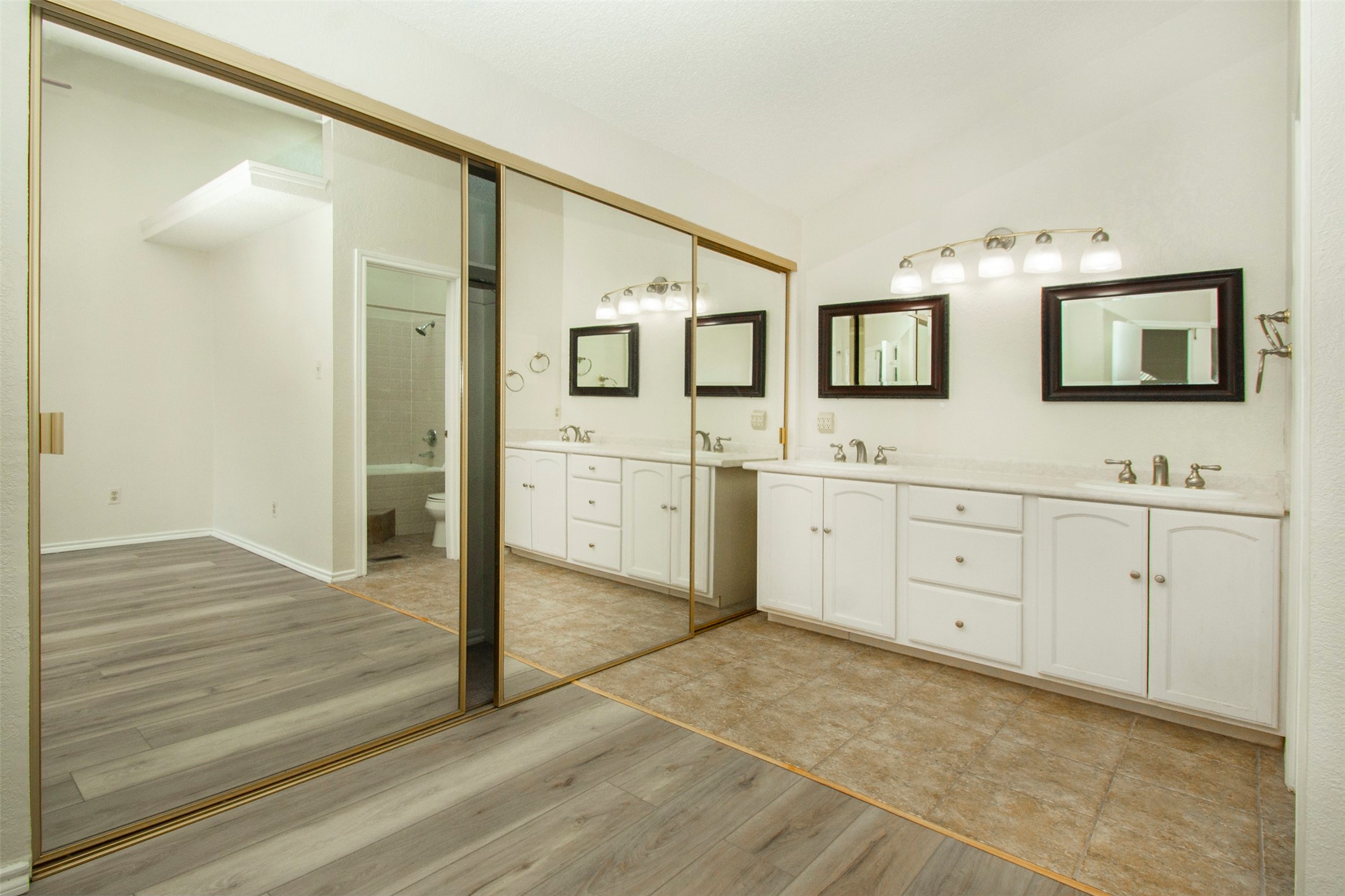 4242 N Capistrano Drive Dallas TX 75287