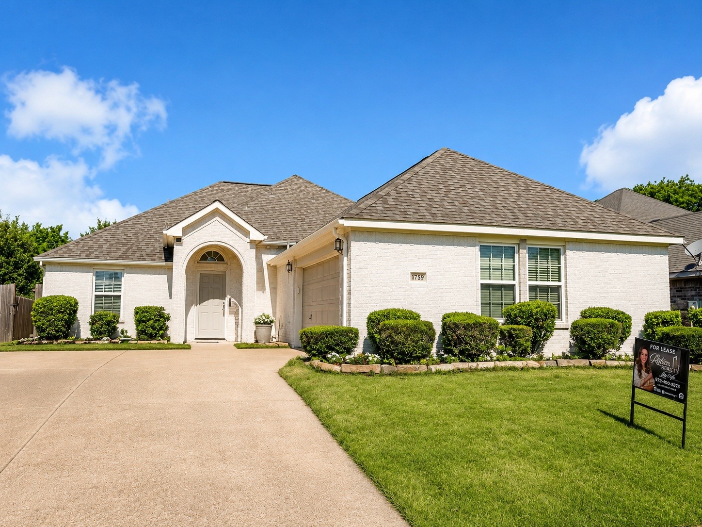 1759 Ridgemar Drive Grand Prairie TX 75051
