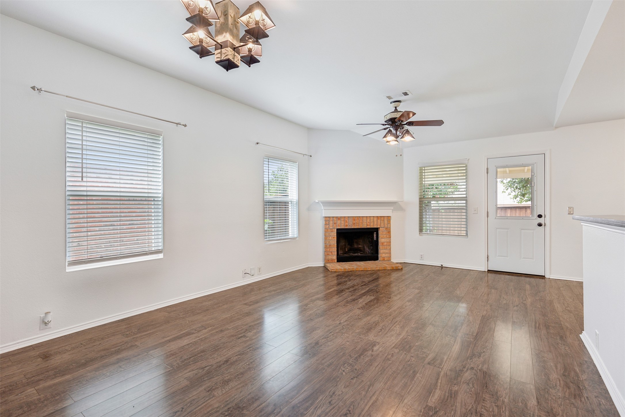 8821 Tumbleweed Drive Cross Roads TX 76227