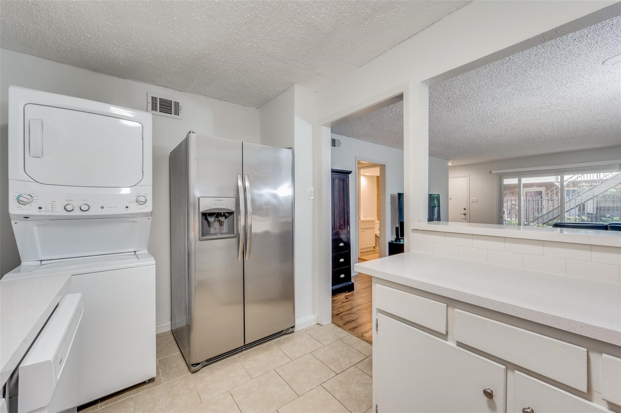 5323 Fleetwood Oaks Avenue Dallas TX 75235