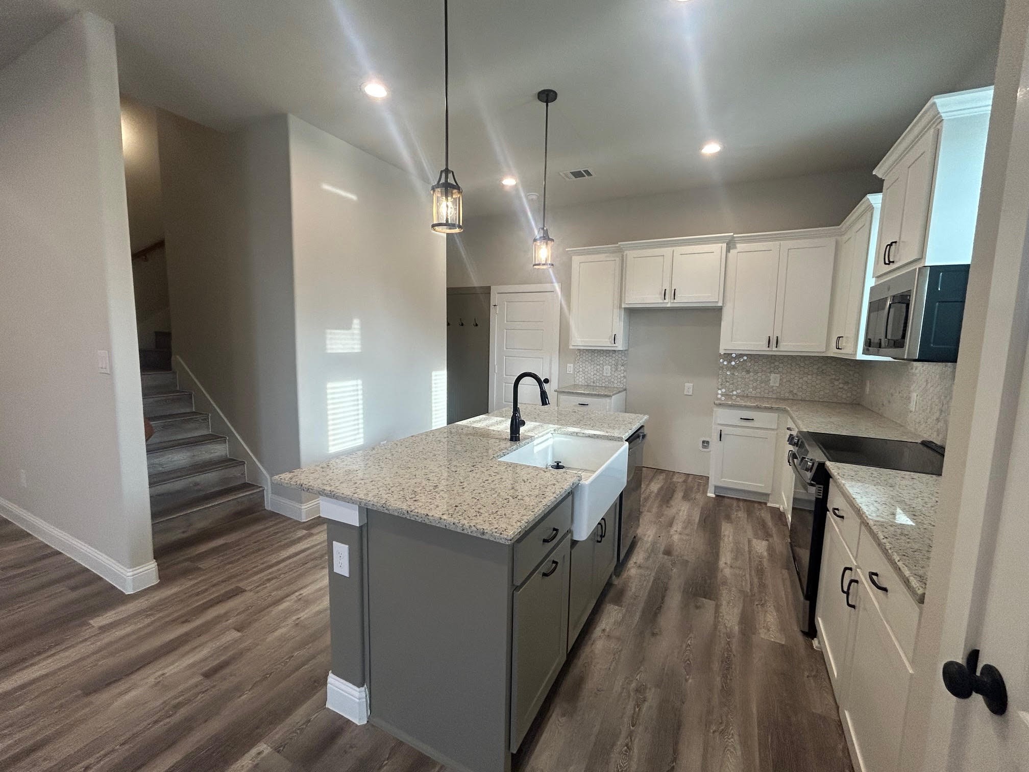 4001 Avion Drive Sanger TX 76266