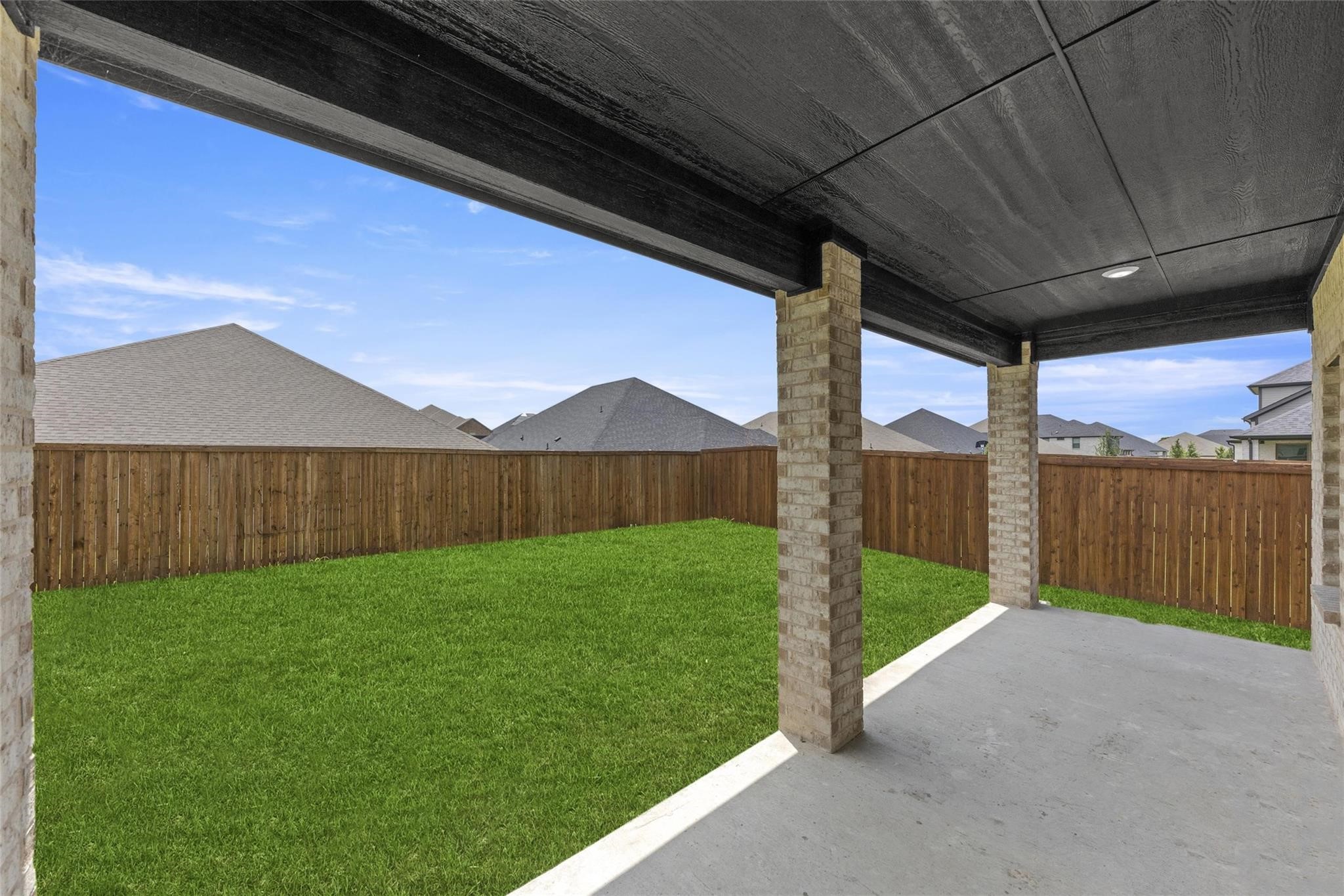 304 Community Drive Lavon TX 75166