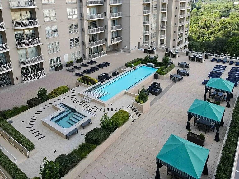 3225 Turtle Creek Boulevard Dallas TX 75219