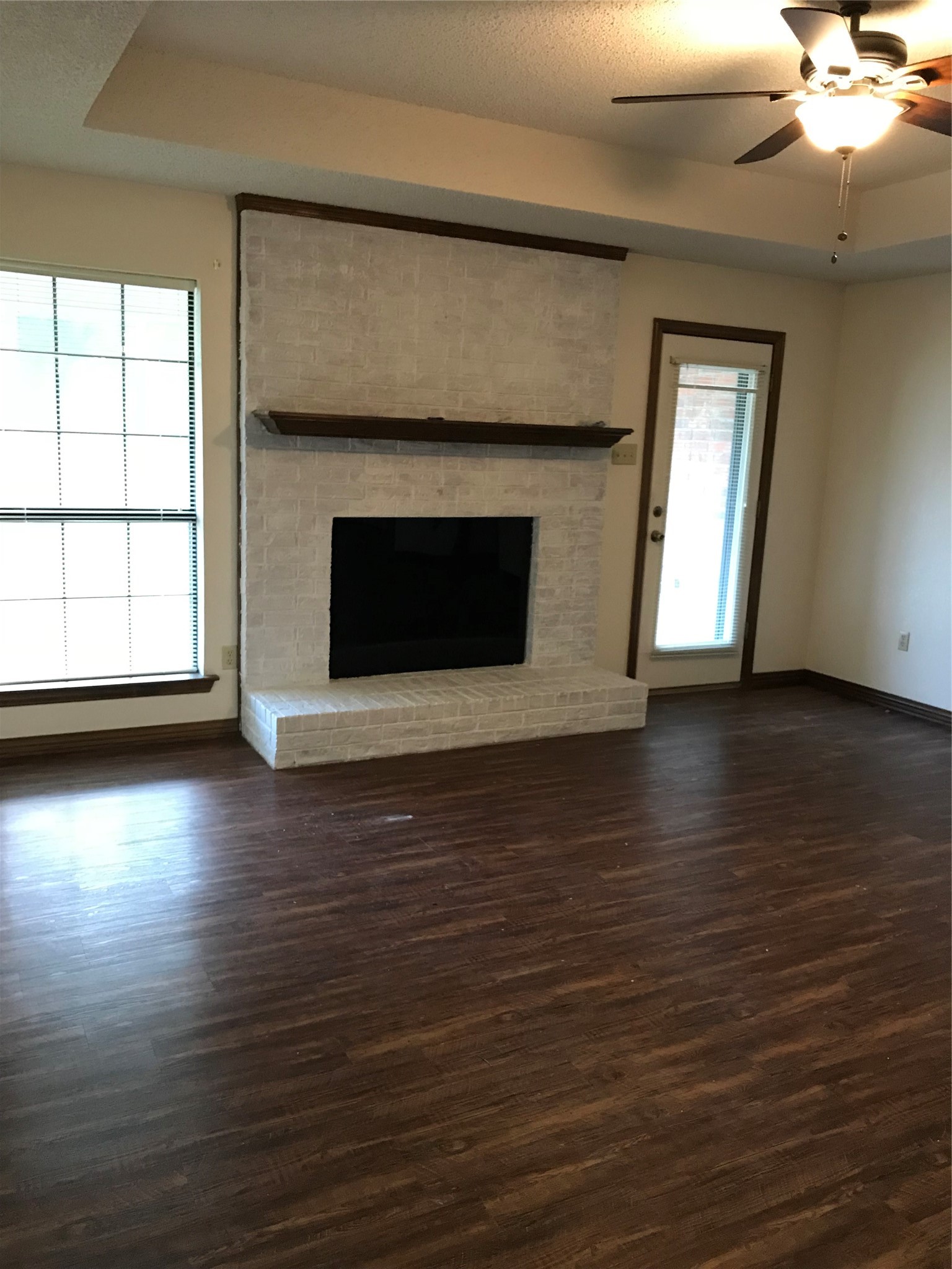 11 Marvin Gardens Midlothian TX 76065