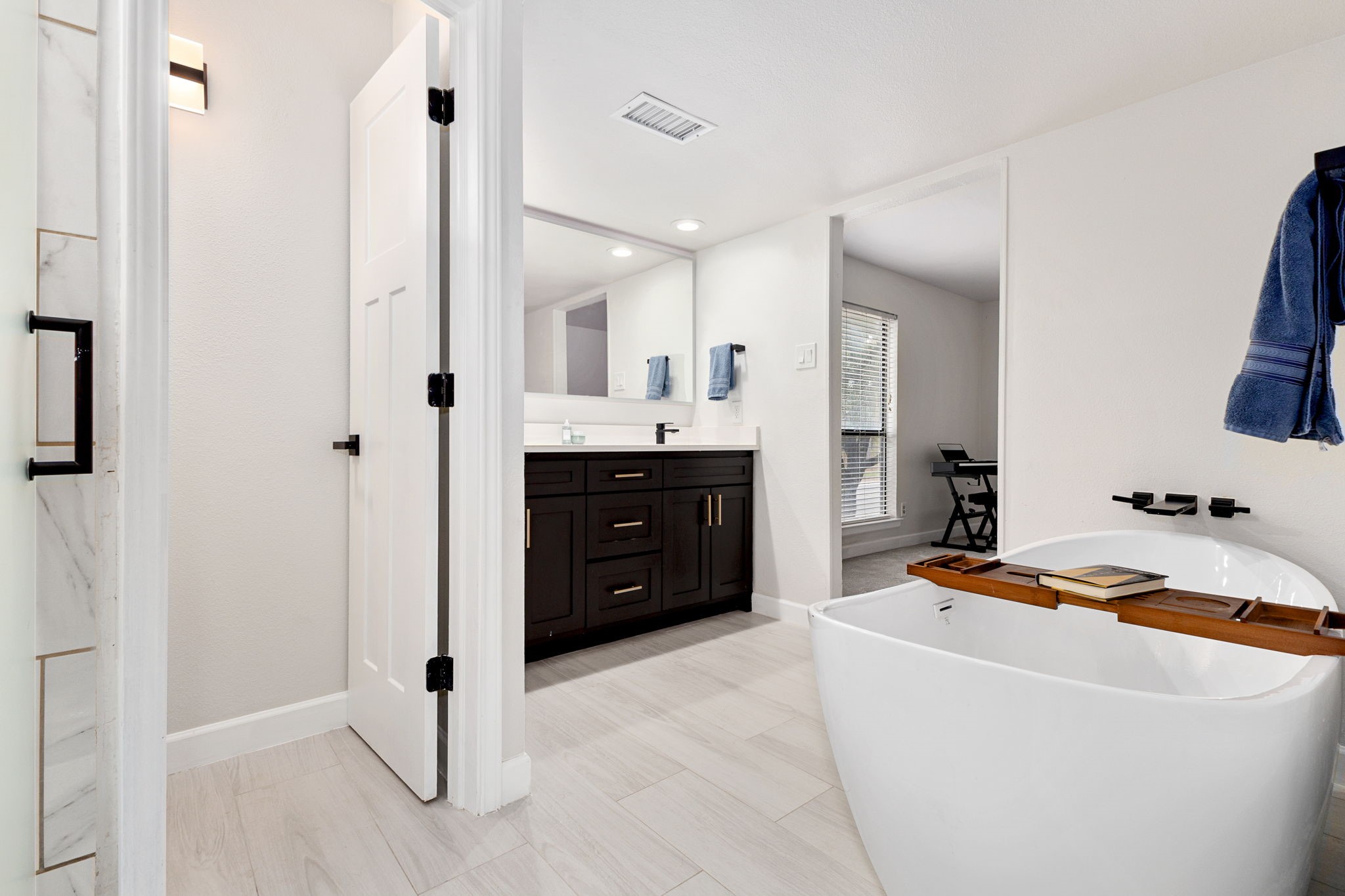 2101 Park Willow Lane Arlington TX 76011