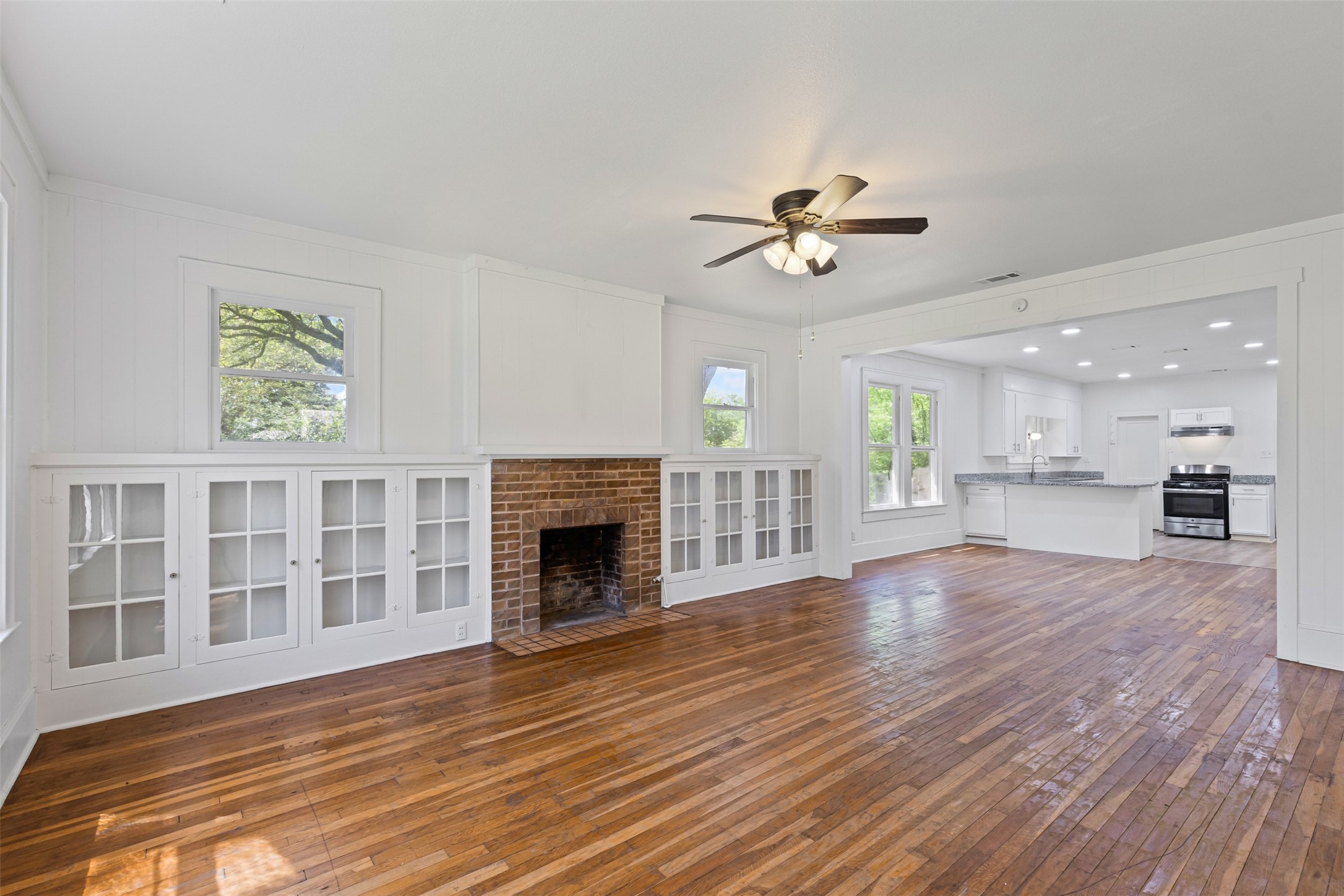 1111 Park Drive Hillsboro TX 76645