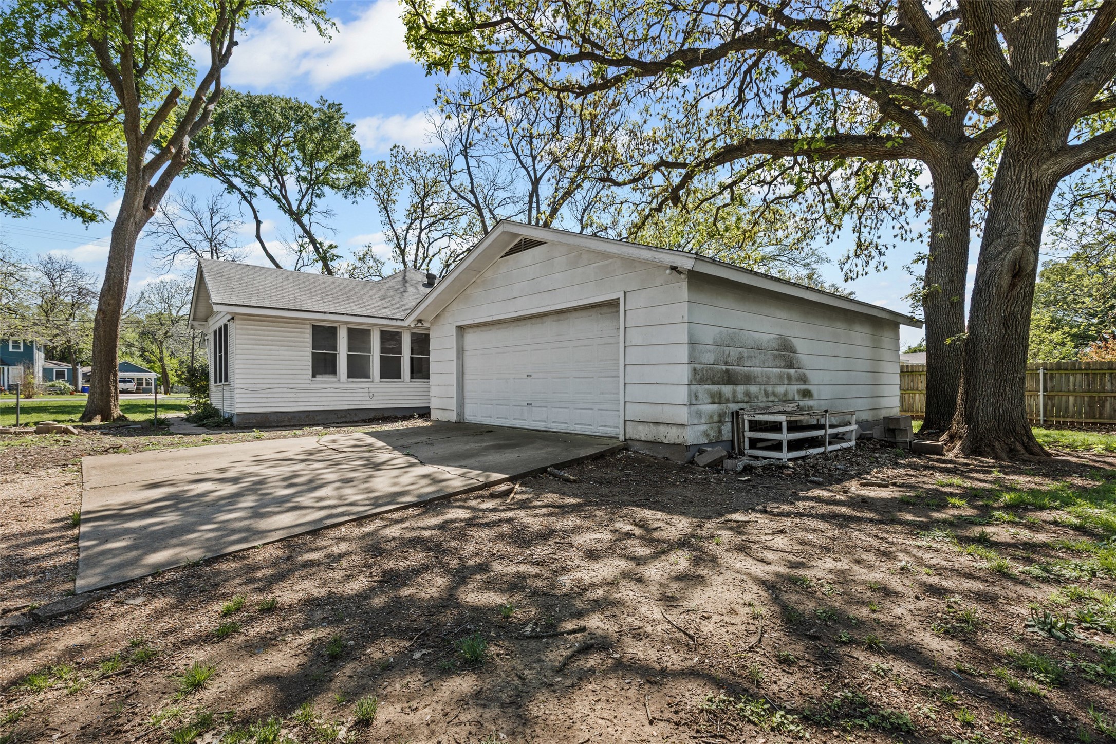 1111 Park Drive Hillsboro TX 76645
