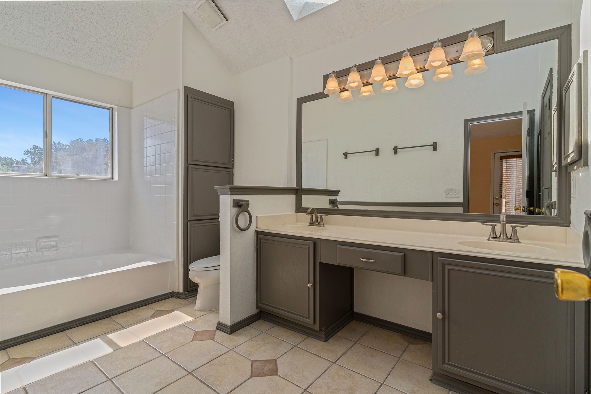588 Lake Forest Drive Coppell TX 75019