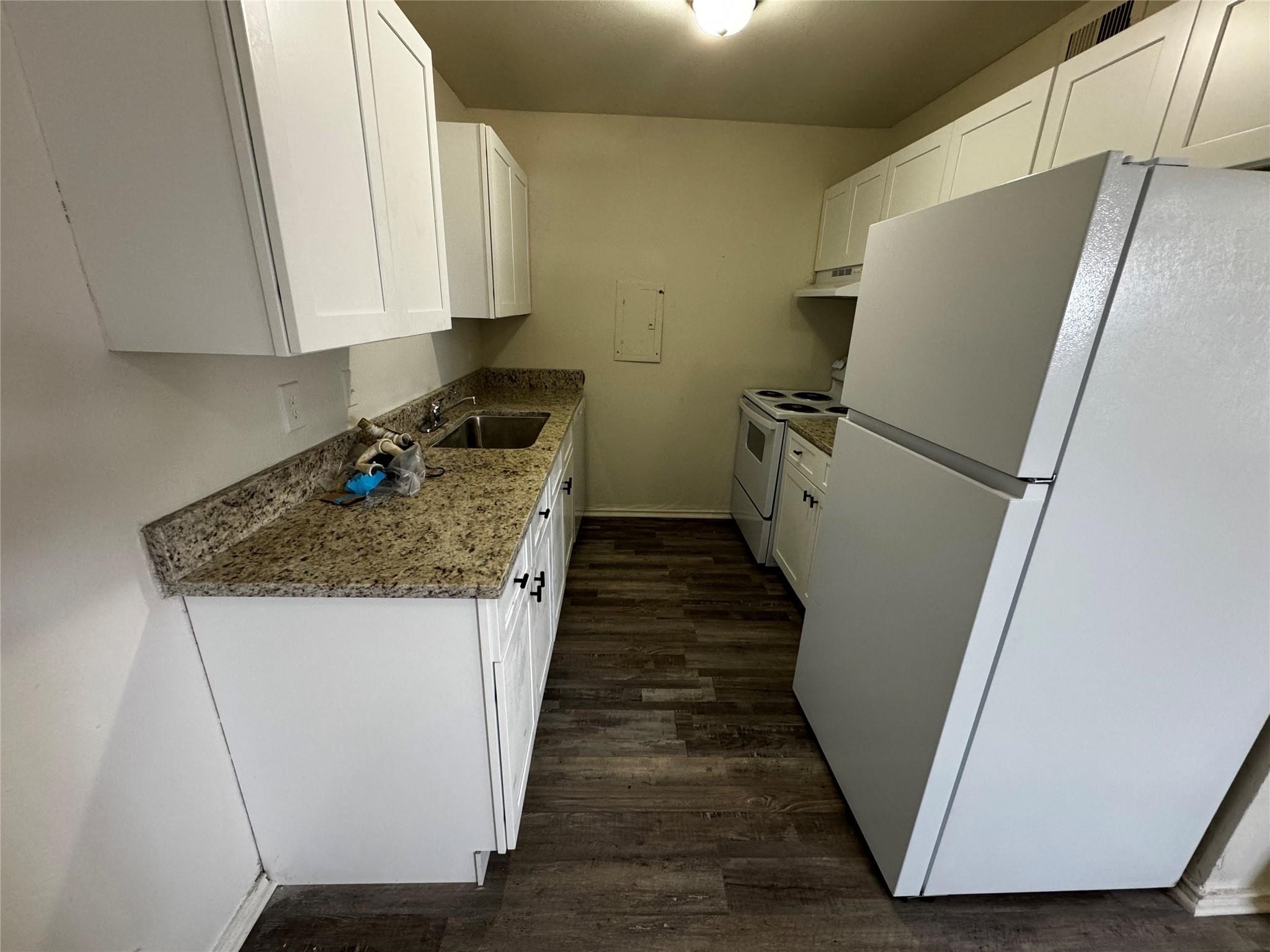 3524 Buckingham Garland TX 75042