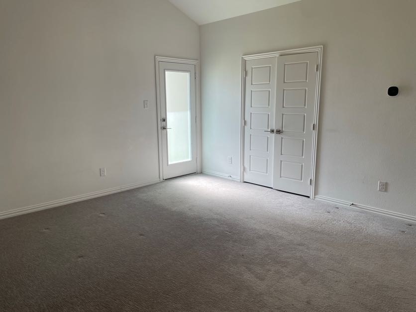 4342 Hebron Street Irving TX 75061
