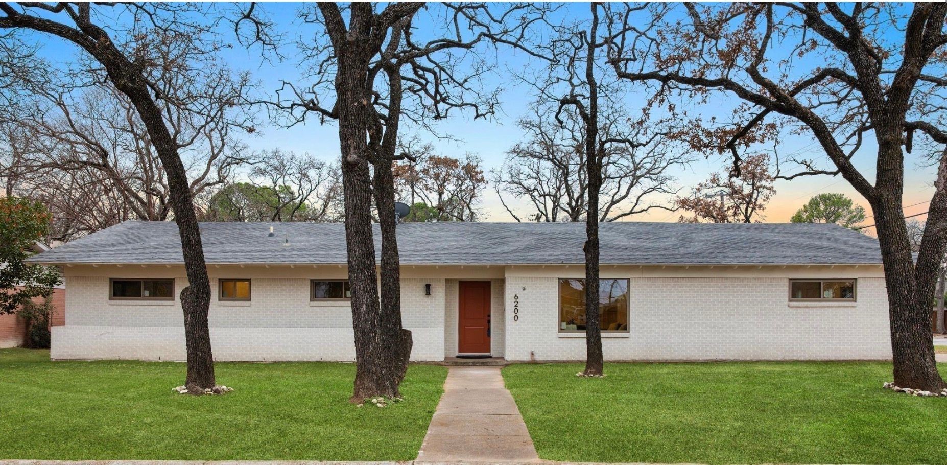 6200 Ravenswood Drive Fort Worth TX 76112