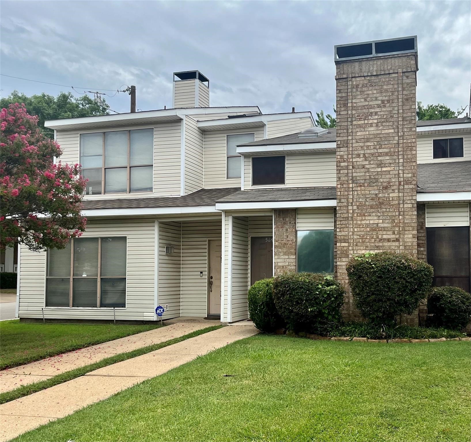 564 Josephine Street Dallas TX 75246