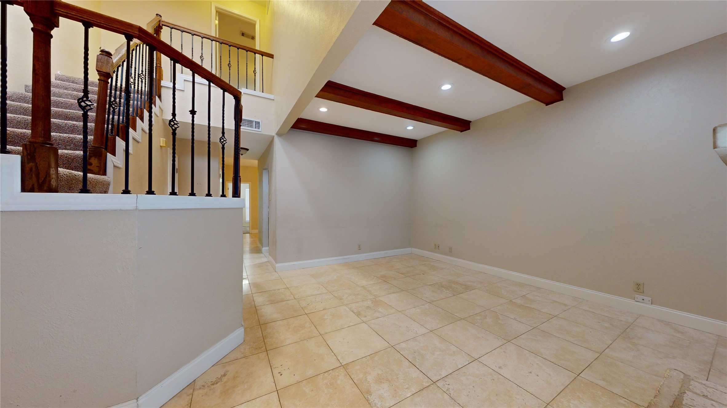 564 Josephine Street Dallas TX 75246