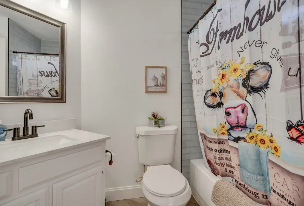 2943 S Bend Drive Dallas TX 75229
