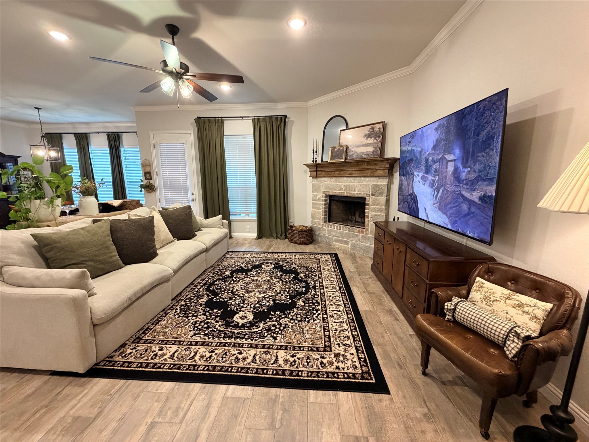 4007 Gallivant Drive Granbury TX 76049