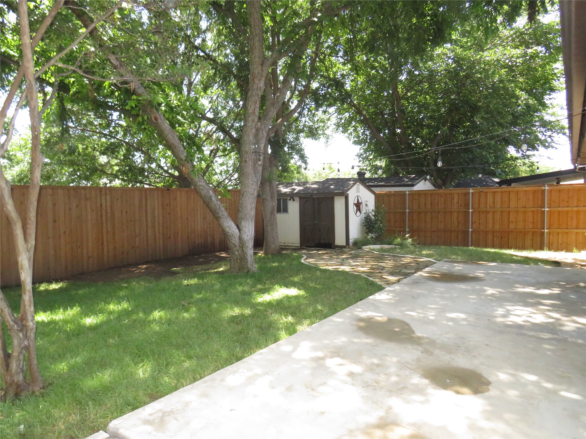 2308 Crestmeadow Street Denton TX 76207